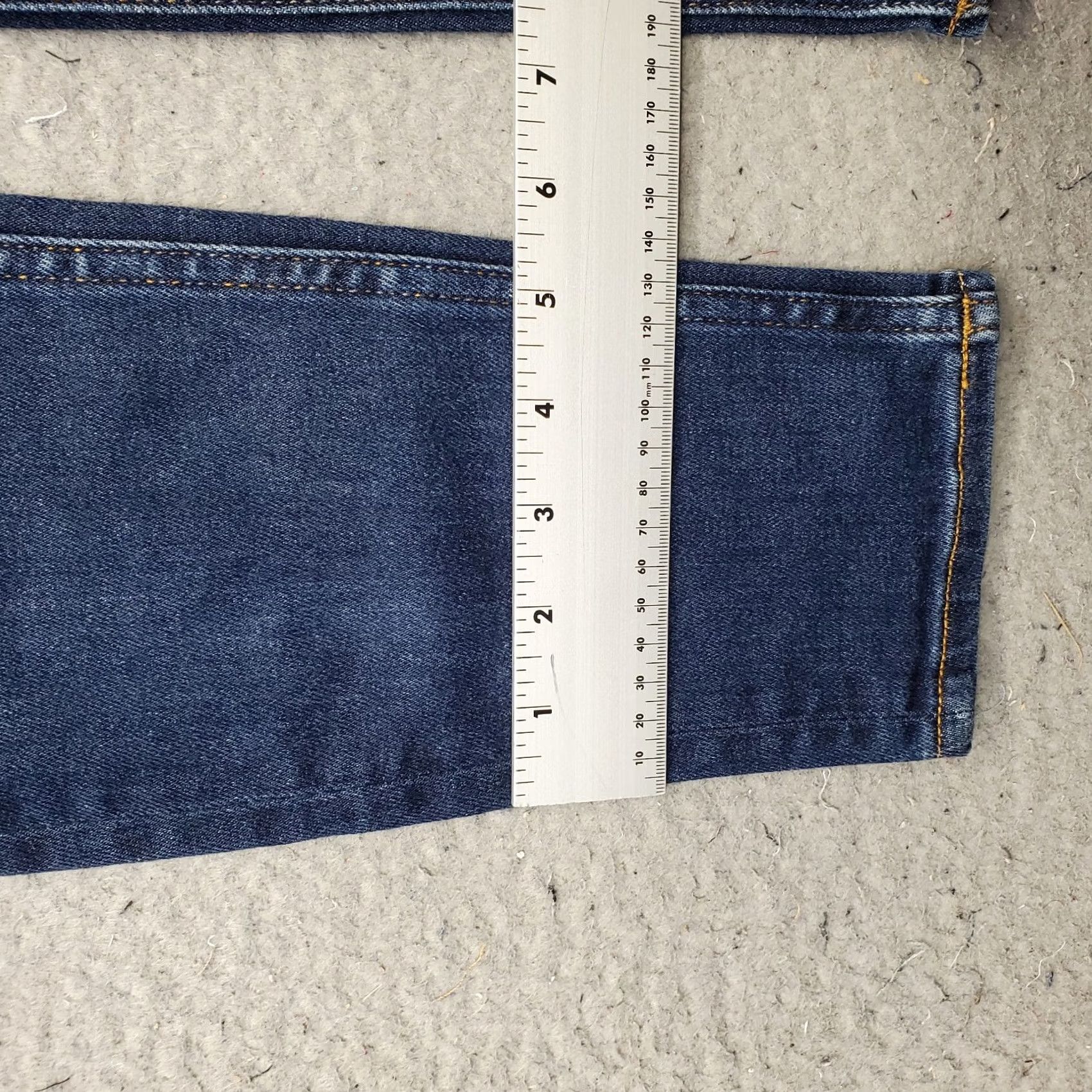 Vintage VIGOSS Jagger Jeans Womens 27x27 Blue Denim Distressed Classic Fit Skinny Leg Womens Size: 27 Blue Denim Distressed 5-Pocket Design Skinny Jeans Mens? Size 27" / US 4 / IT 40 - 5 Thumbnail