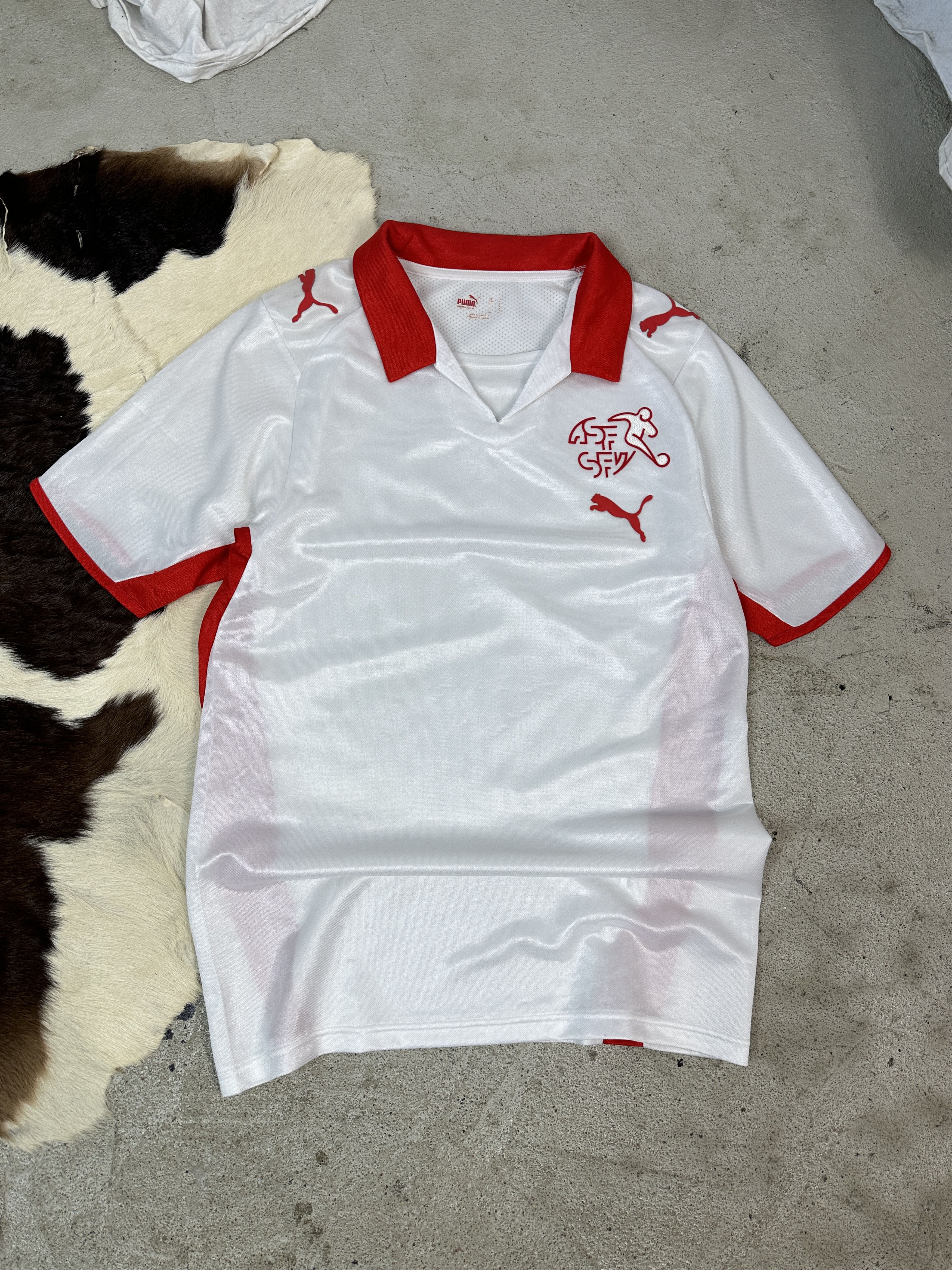 Puma × Vintage Jersey Puma Switzerland 2008 Away Size US S / EU 44-46 / 1 - 2 Thumbnail