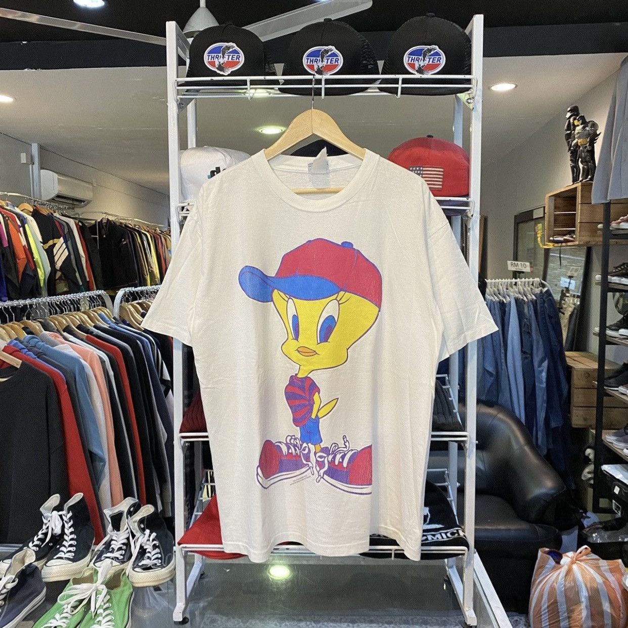 Cartoon Network Vintage Looney Tunes Tweety Bird T-Shirt Size US XL / EU 56 / 4 - 1 Thumbnail