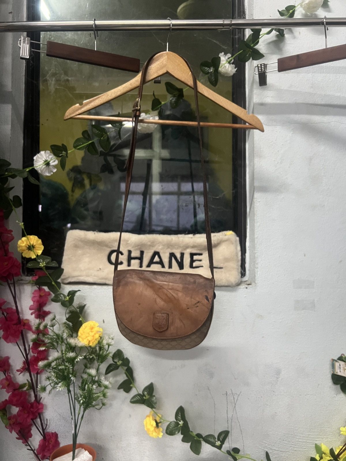 Celine × Vintage Vintage 90s Celine Shoulder Size ONE SIZE - 1 Thumbnail