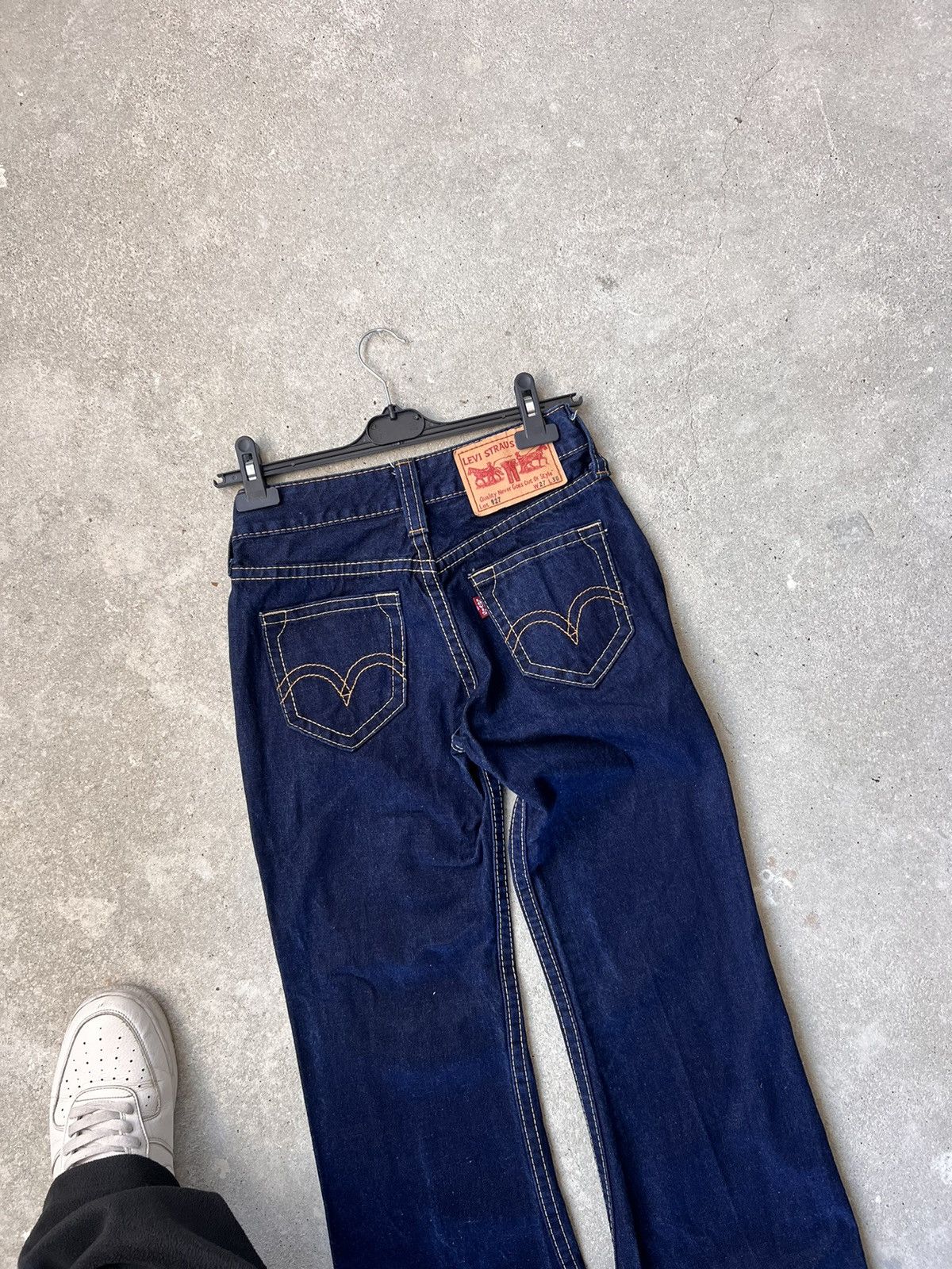 If Six Was Nine × Le Grande Bleu (L.G.B.) × Levi's Vintage Levi’s 927 Lot Bootcut Jeans W27 Size 27" / US 4 / IT 40 - 10 Thumbnail