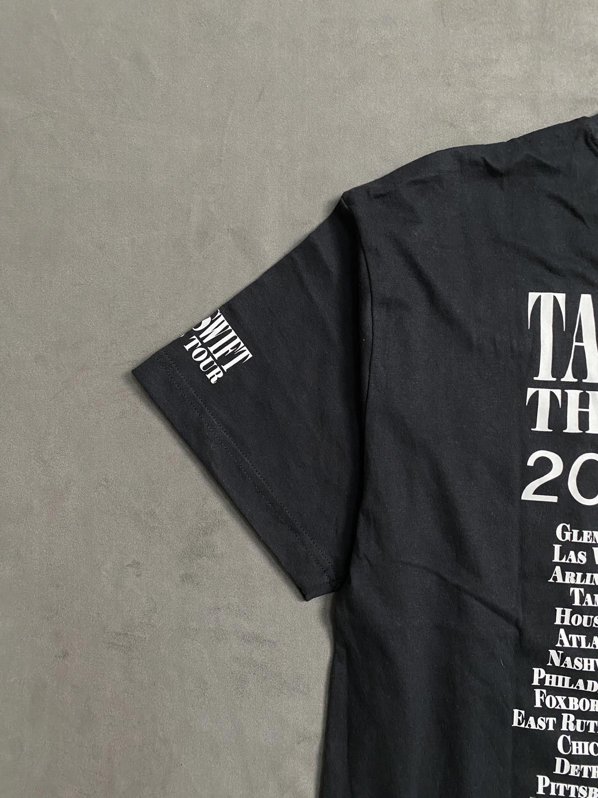 Japanese Brand Taylor Swift Eras Tour US Dates Official Concert Black Tee M Size US M / EU 48-50 / 2 - 6 Thumbnail