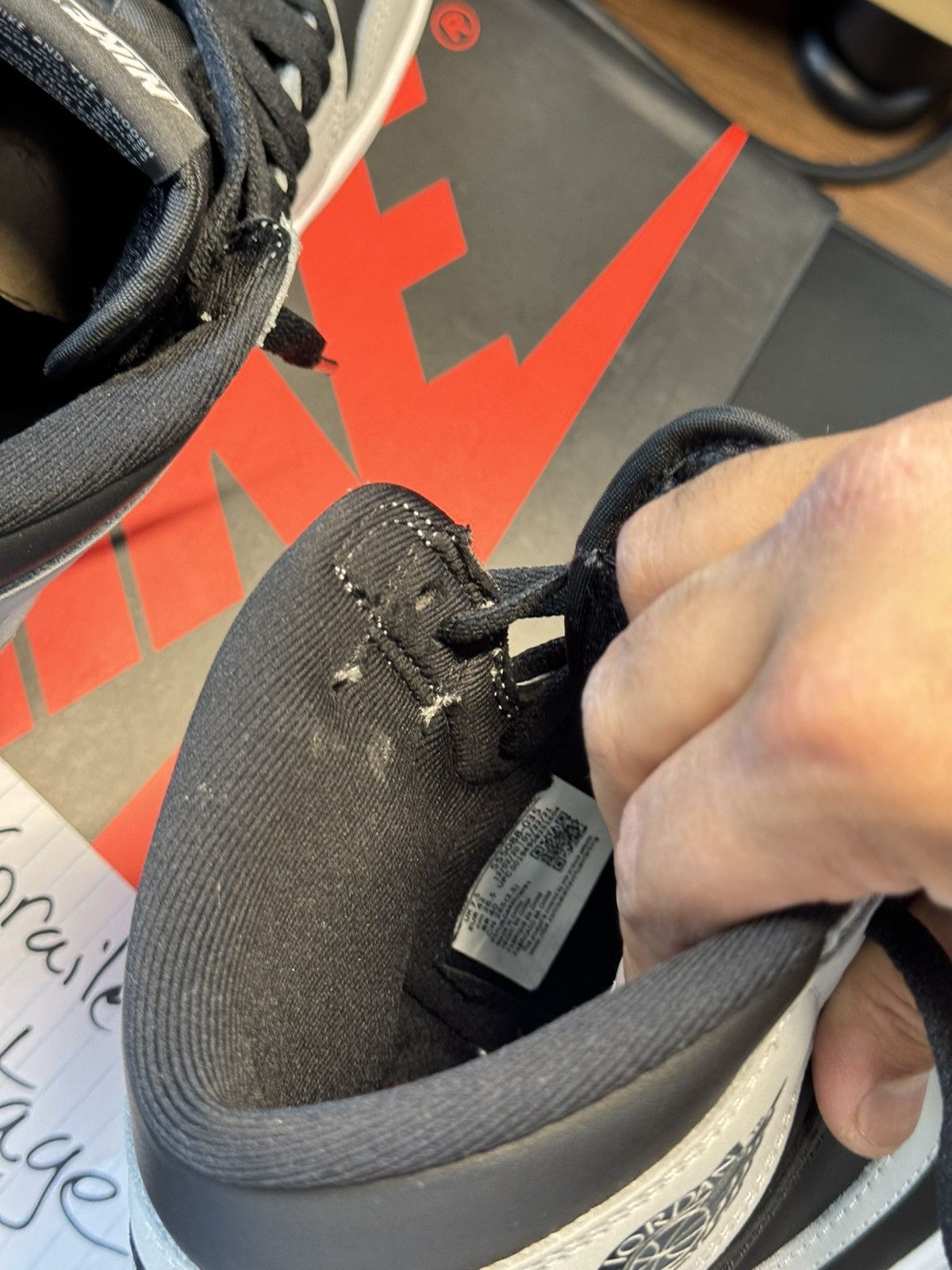 Jordan Brand × Nike Jordan 1 High - Shadow 2.0 - 8.5M — Almost New Condition Size US 8.5 / EU 41-42 - 18 Thumbnail
