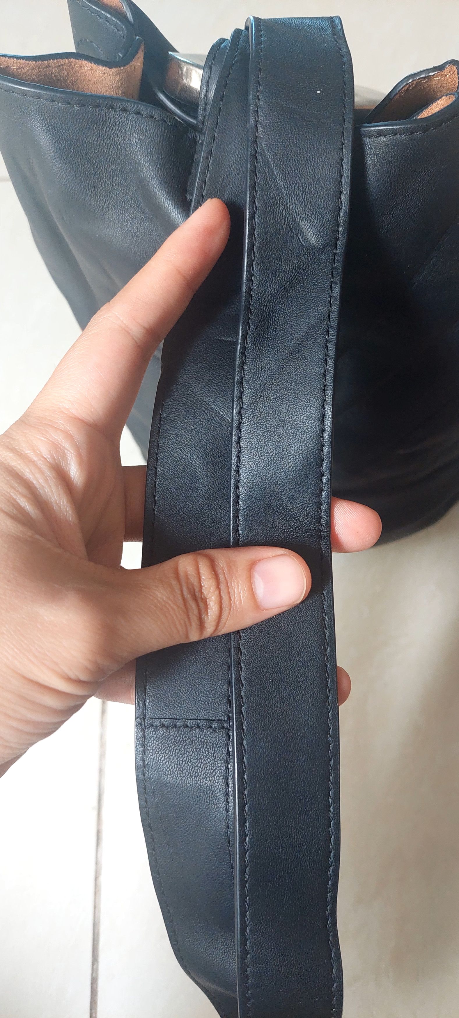 Bottega Veneta Bottega Veneta Ring Bucket Leather Size ONE SIZE - 11 Thumbnail