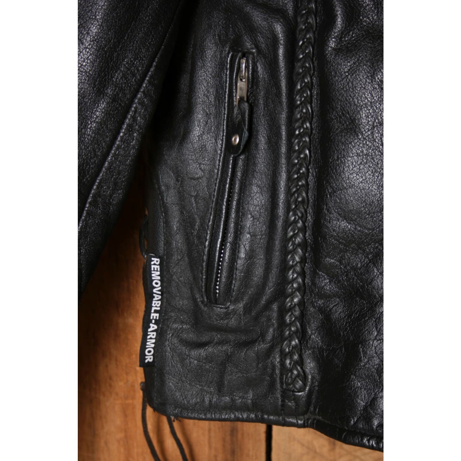 Element XELEMENT Black Leather Braided Side Lace Cafe Racer Moto Jacket Women's Sz. S Jacket Women Leather Moto Coat Shirt? Size S / US 4 / IT 40 - 3 Thumbnail