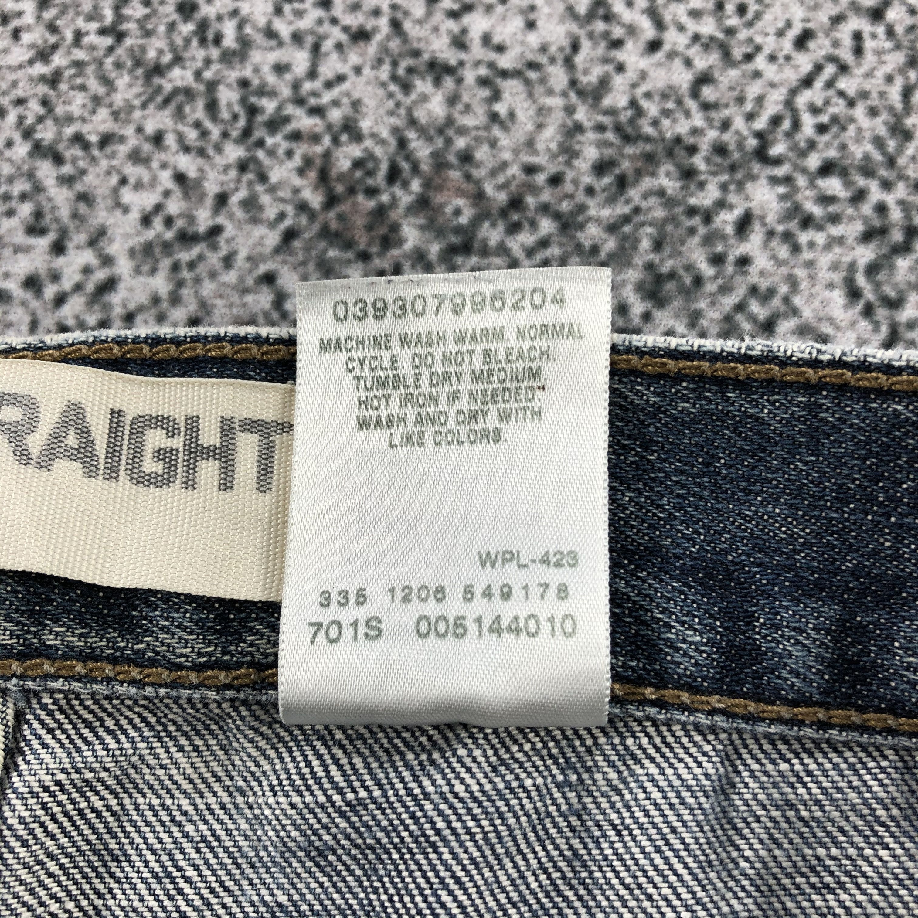 Levi's Vintage Levis 514 Jeans Blue Slim Straight Denim KJ593 Size US 30 / EU 46 - 11 Thumbnail