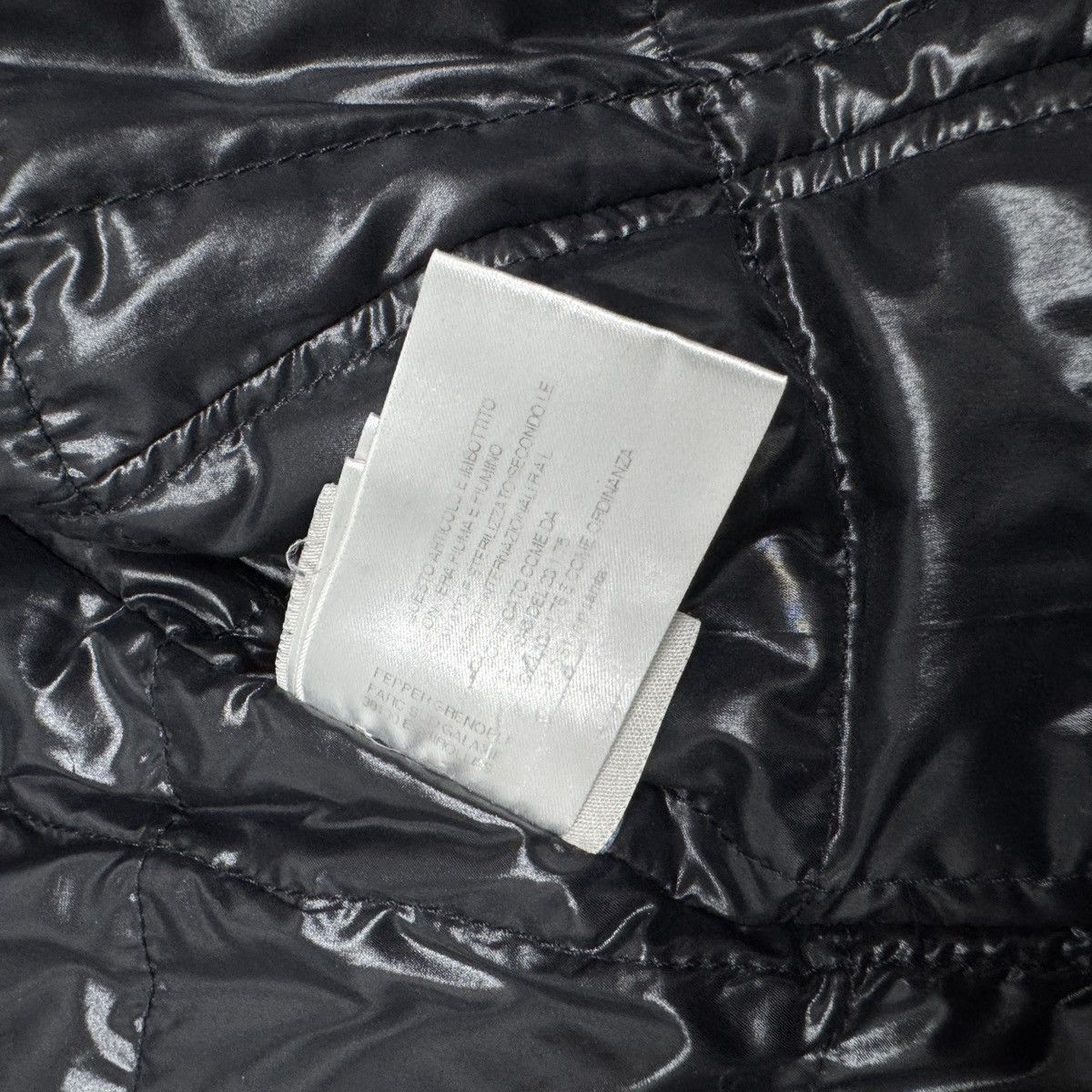 Moncler Authentic Moncler Women Puffer Down Coat Size 1 (S) Size S / US 4 / IT 40 - 18 Thumbnail
