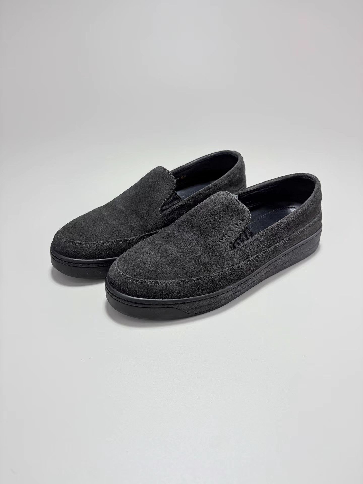 Prada PRADA Suede Slip-On Low-Top Sneakers K1 Size US 5.5 / IT 35.5 - 1 Thumbnail