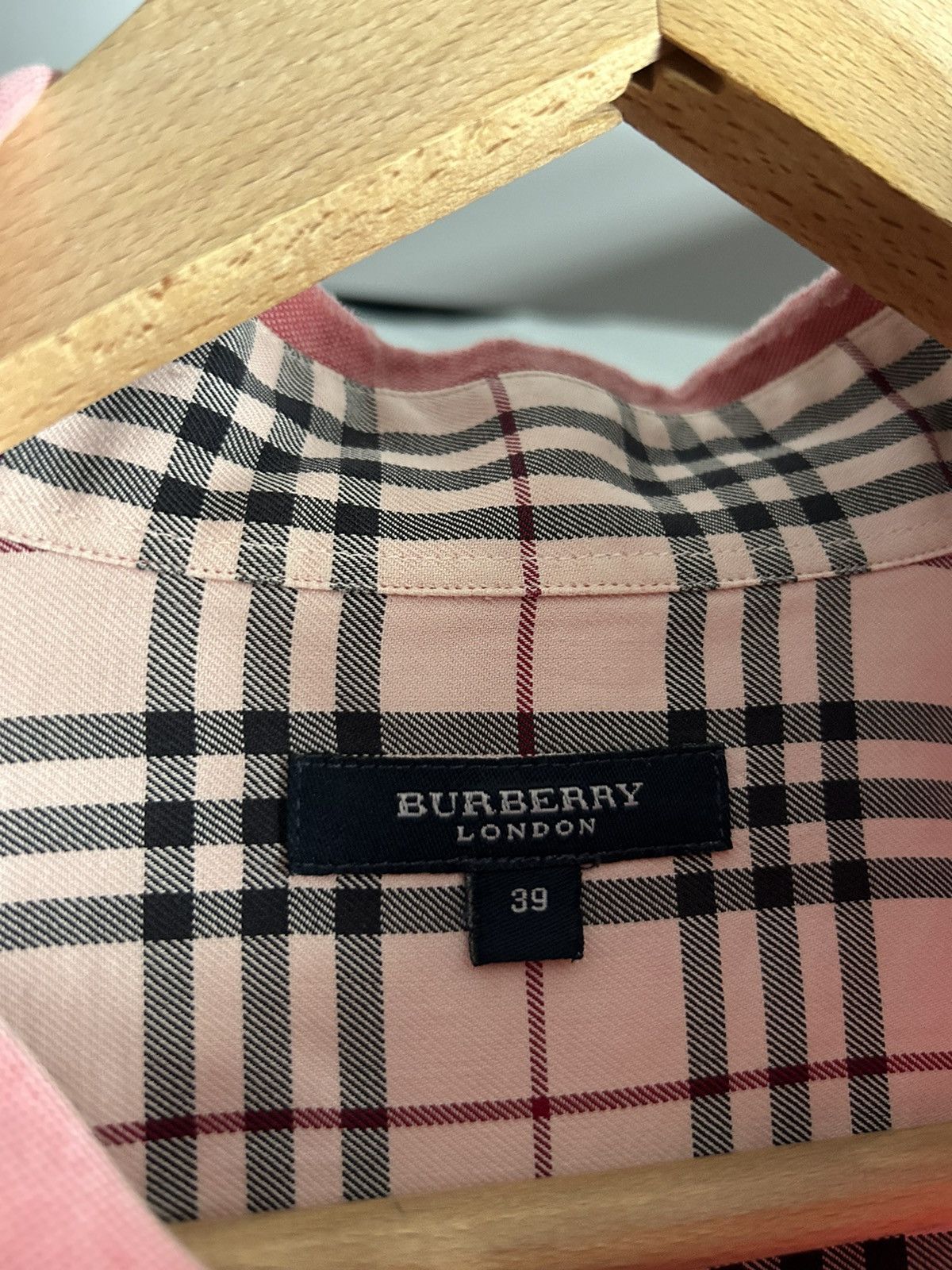 Burberry Burberry nova check shirts rare color Size US L / EU 52-54 / 3 - 8 Thumbnail