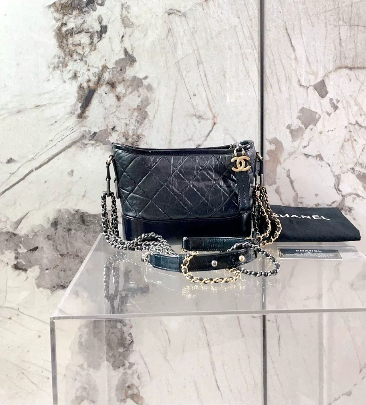Chanel Pre-loved Bag Very good condition Size ONE SIZE - 1 Thumbnail