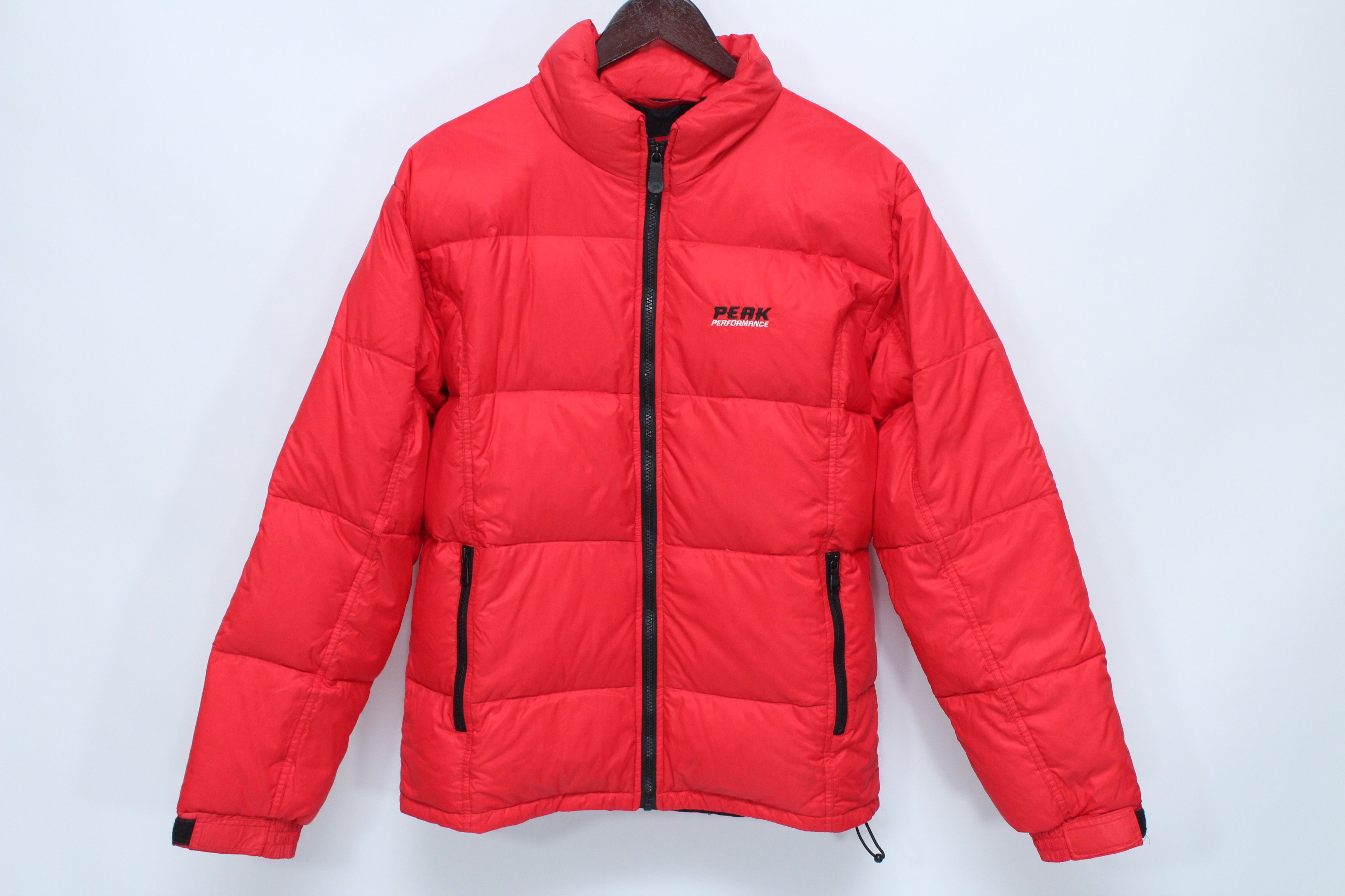 Peak Performance Peak Performance Down Jacket Coat Mens Size M Vintage Rare Size US M / EU 48-50 / 2 - 3 Thumbnail