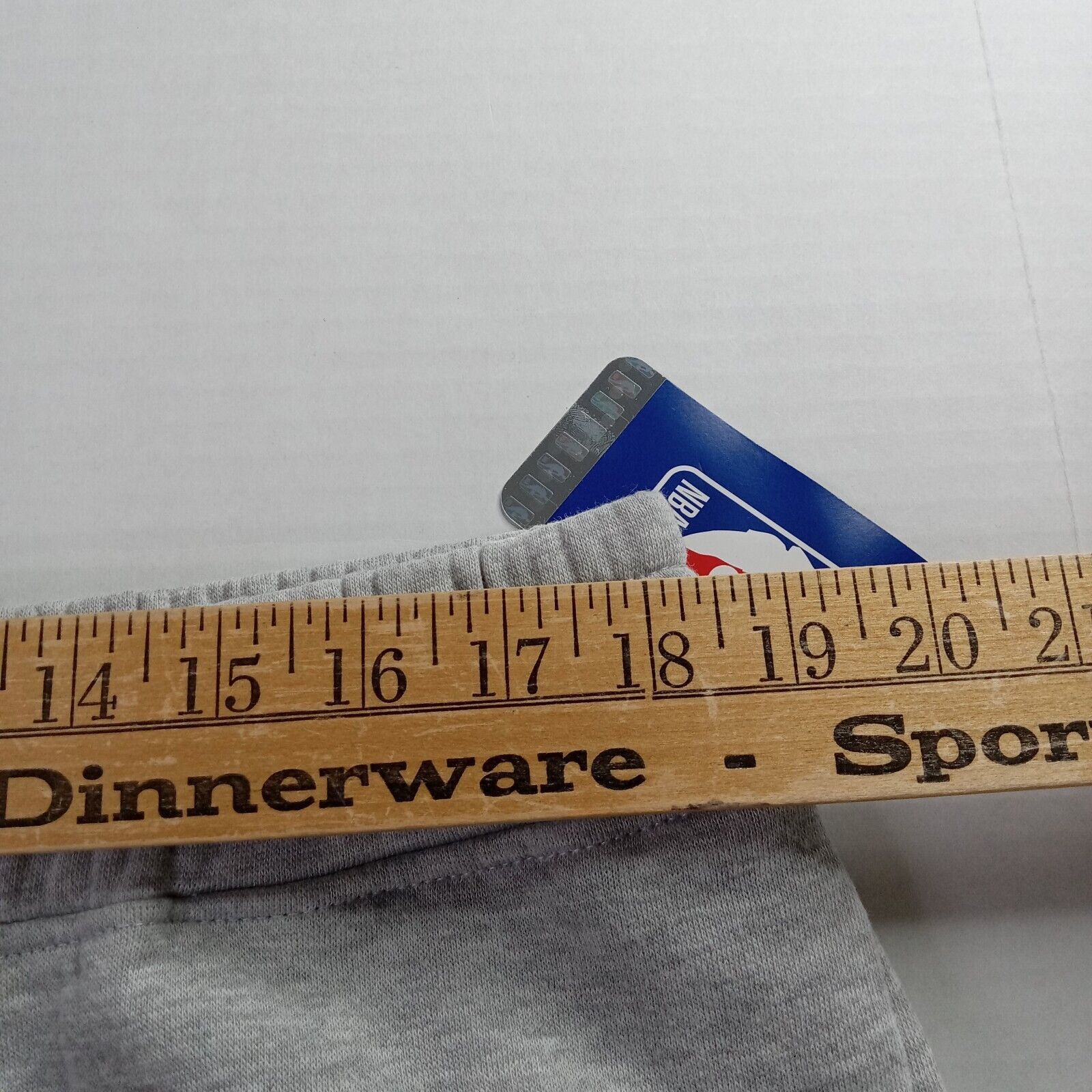 & Other Stories Ultra Game NBA Jogger Sweatpants Milwaukee Bucks Men’s XL Size US 36 / EU 52 - 7 Thumbnail