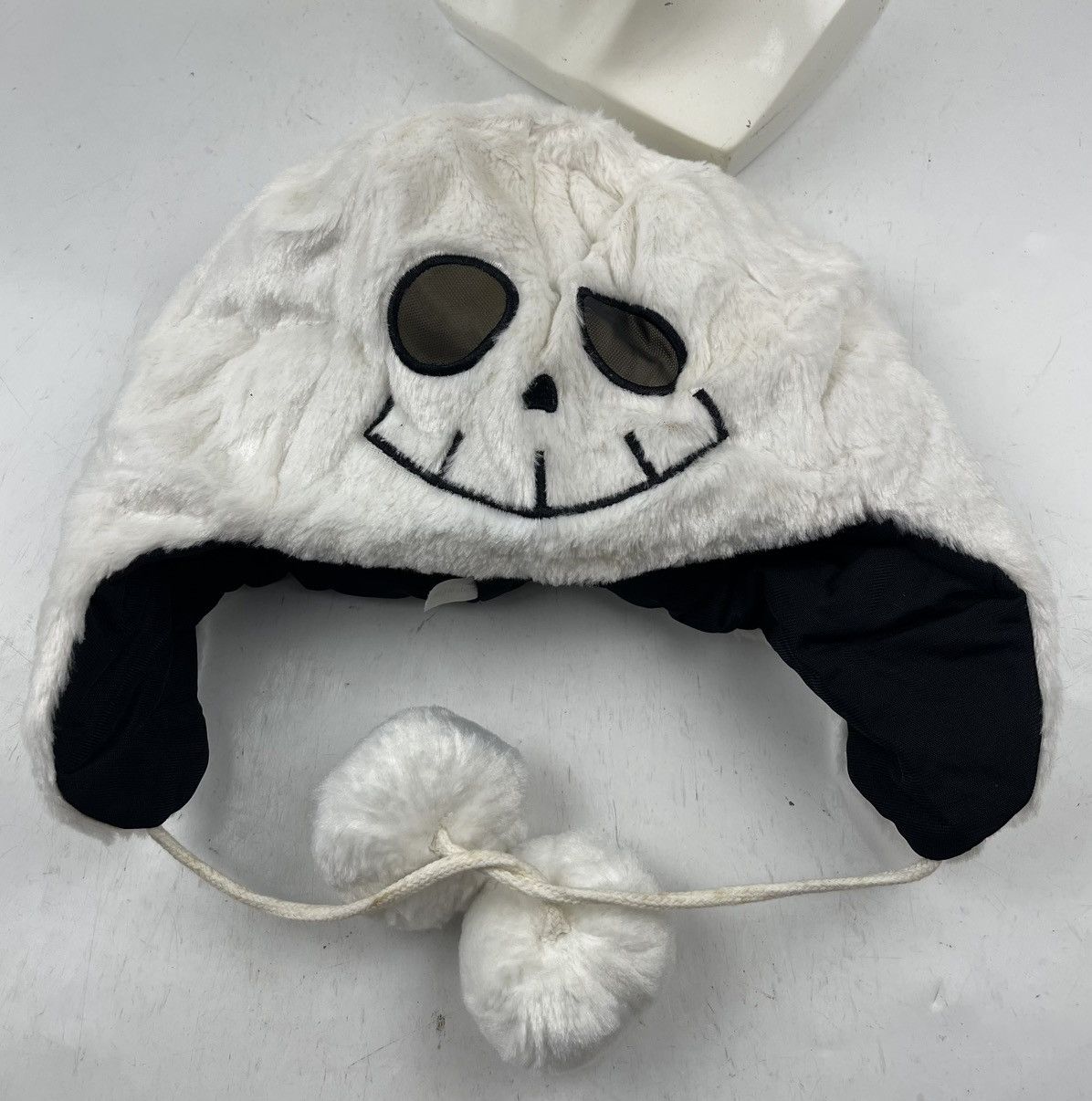 Japanese Brand skull style winter hat tc47 Size ONE SIZE - 2 Thumbnail