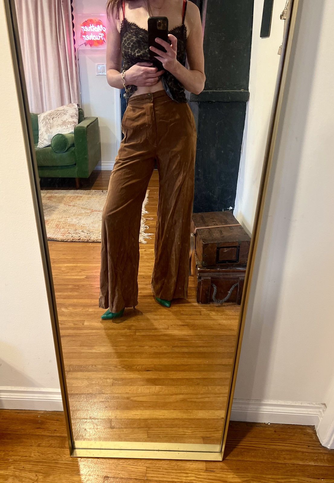 Vintage Suede, high waisted dress pants Size 26" / US 2 / IT 38 - 1 Thumbnail