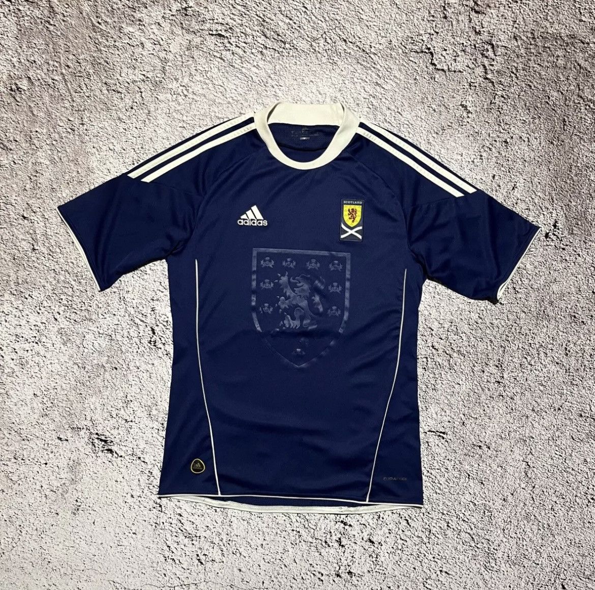 Scotland Home football shirt 2010 - 2011 jersey adidas S/M