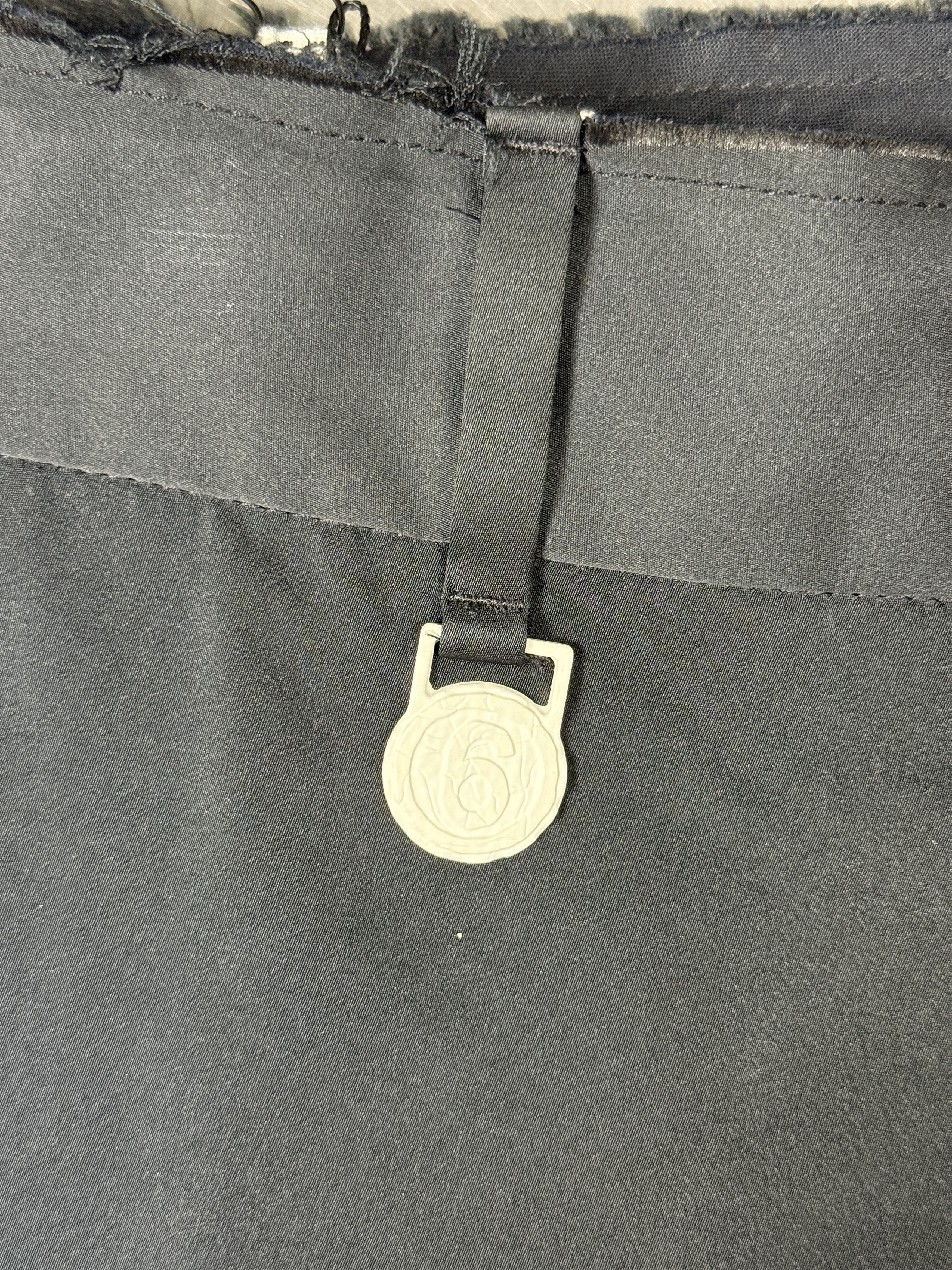 Maison Margiela $575 MM6 Maison Margiela Pleated Trousers Size 25" / US 0 / IT 36 - 13 Thumbnail