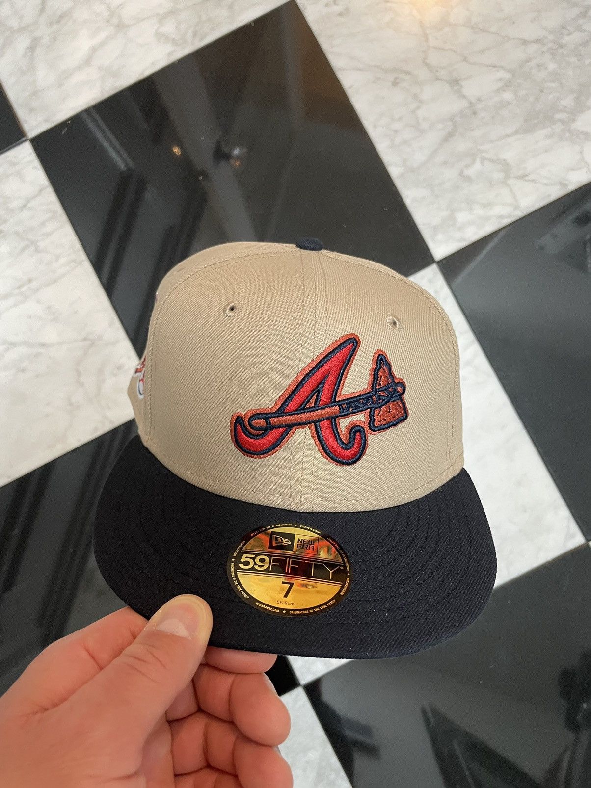 New Era 🔥 Exclusive Braves fitted hat size 7 Size ONE SIZE - 2 Thumbnail