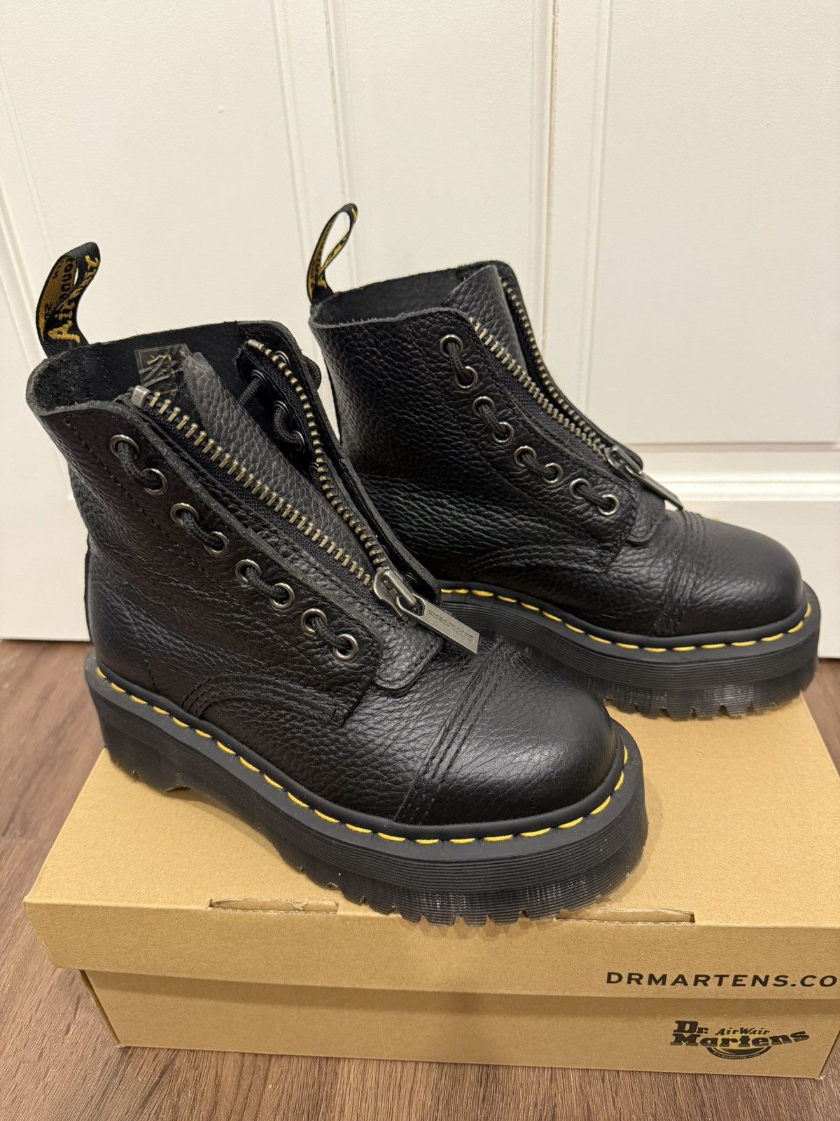 Dr. Martens Dr. Martens Milled Nappa Leather Platform Boots Size US 5 / IT 35 - 2 Thumbnail