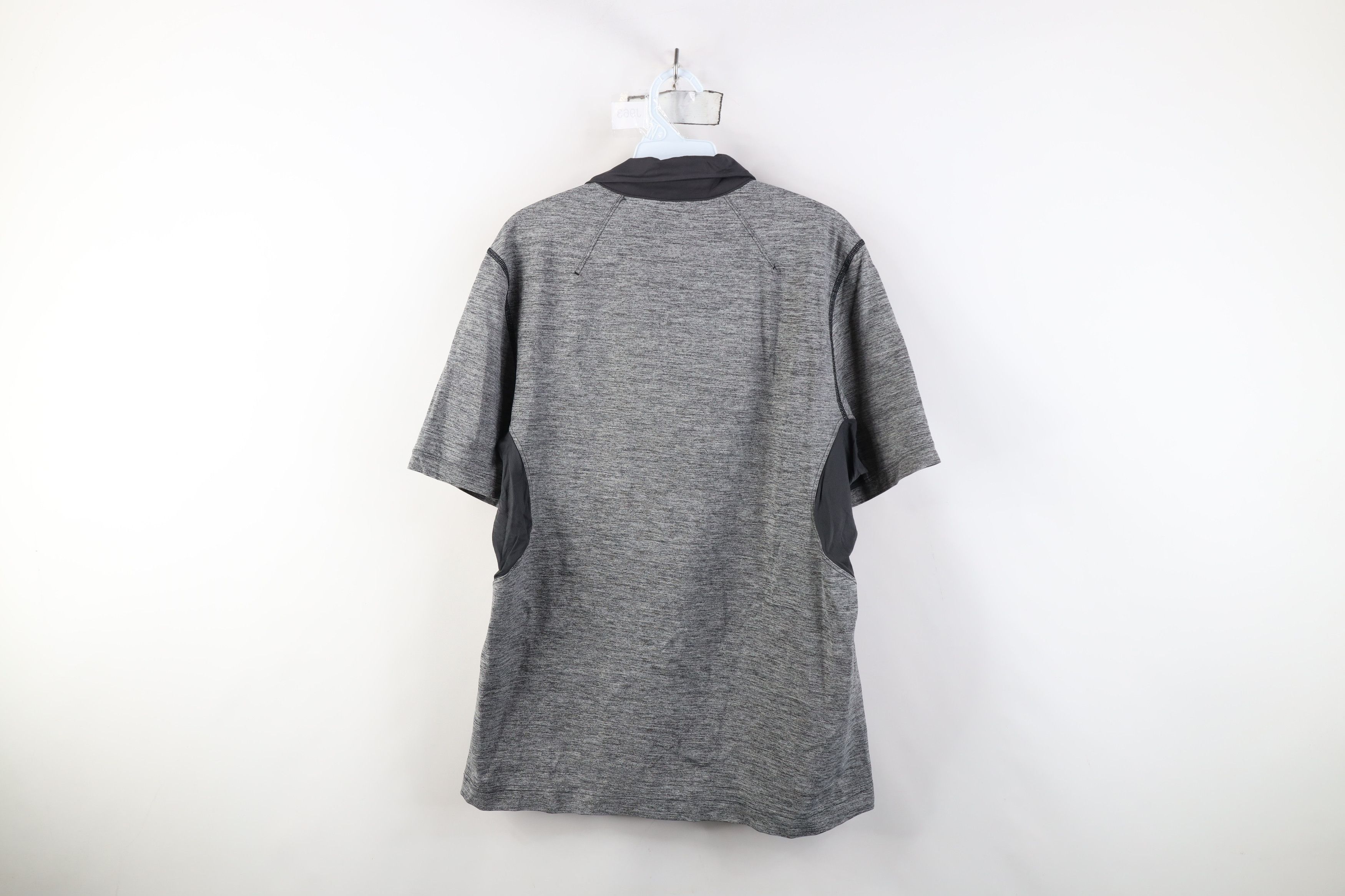 Lululemon Lululemon Metal Vent Tech Collared Golf Polo Shirt Gray Size US M / EU 48-50 / 2 - 10 Thumbnail