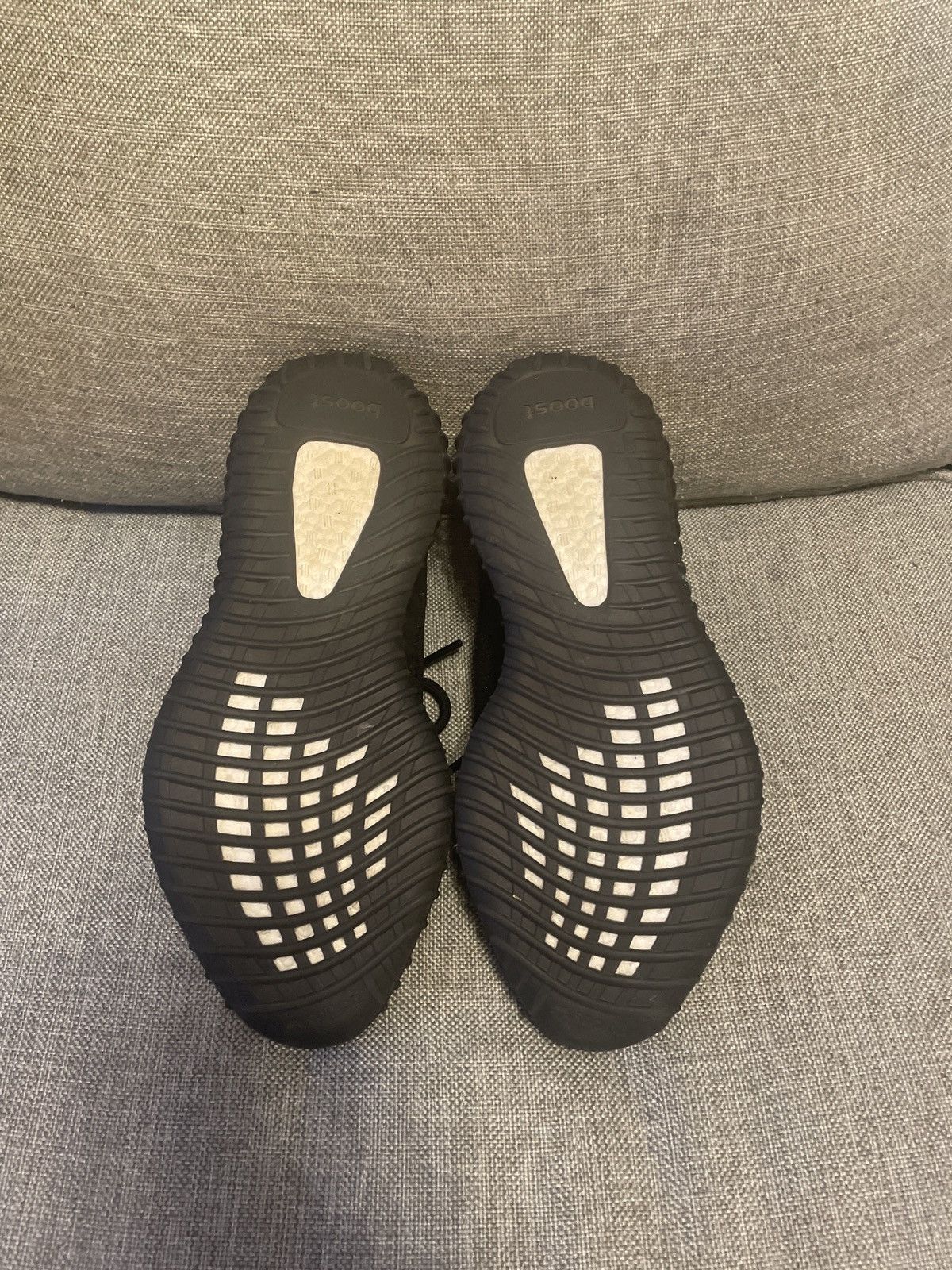 Yeezy Yeezy 350 V2 Core Black Whit Size US 10 / EU 43 - 5 Thumbnail