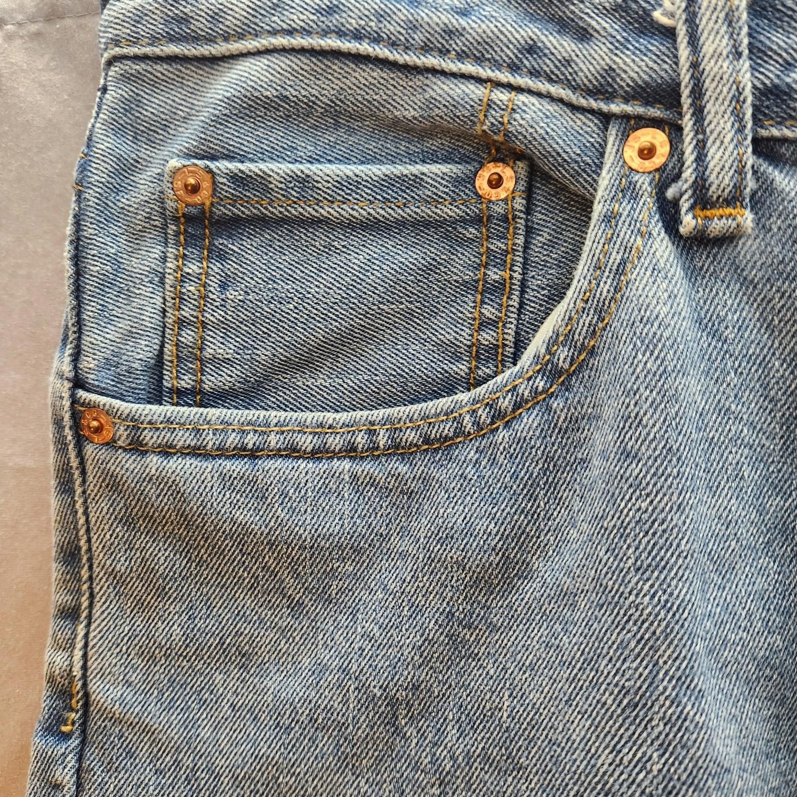 Levi's Levis 550 Relaxed Fit Light Wash Jeans 32x30 Blank Tab Size US 32 / EU 48 - 5 Thumbnail