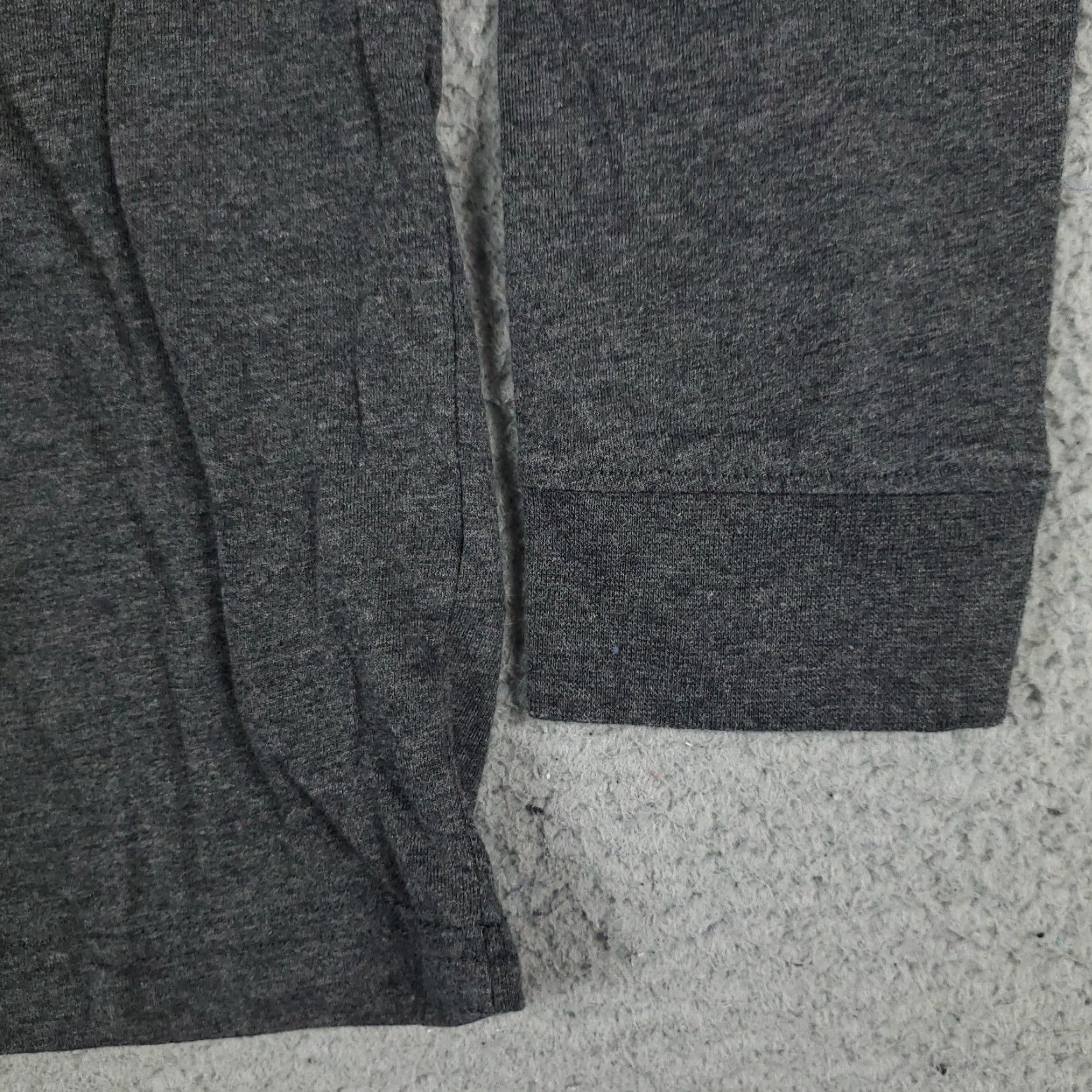 Champion Champion Long Sleeve T-Shirt Mens Large Gray Casual Crew Neck Sports Size US L / EU 52-54 / 3 - 5 Thumbnail