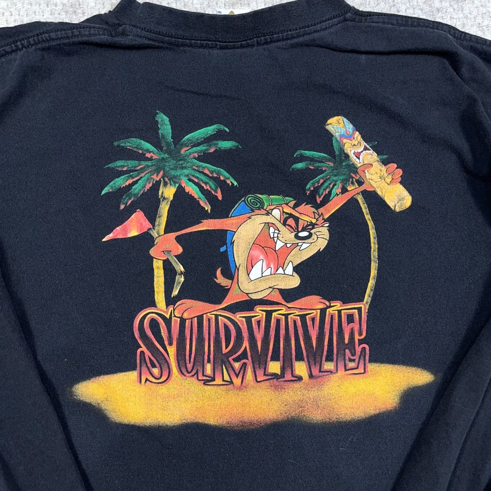 Vintage VINTAGE Looney Tunes Shirt Men Medium Tee Taz Tasmanian Devil 90s Survive Island Size US M / EU 48-50 / 2 - 3 Thumbnail