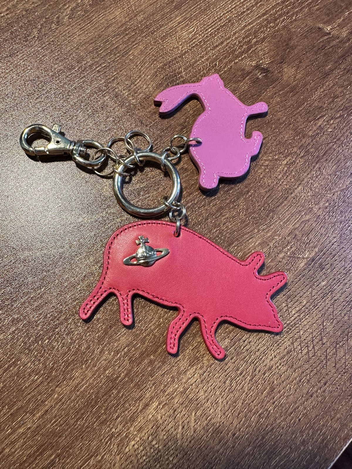 Vivienne Westwood Vivienne Westwood Pig 🐷 Rabit Charm Keychain Rare Size ONE SIZE - 1 Thumbnail