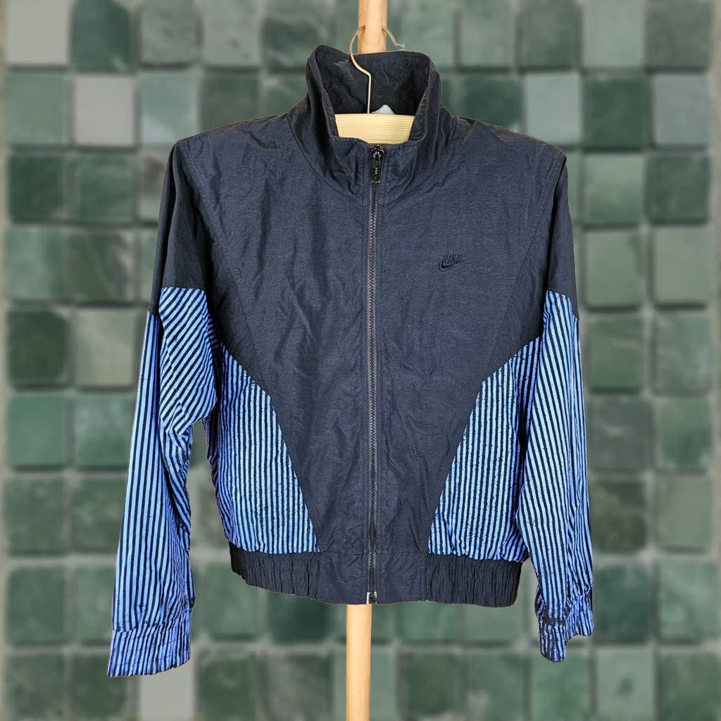 Nike VINTAGE Nike WIND-BREAKER TRACK JACKET SZ SMALL Men's Blue Track Jacket 90s Boys Girls? Size US S / EU 44-46 / 1 - 1 Thumbnail
