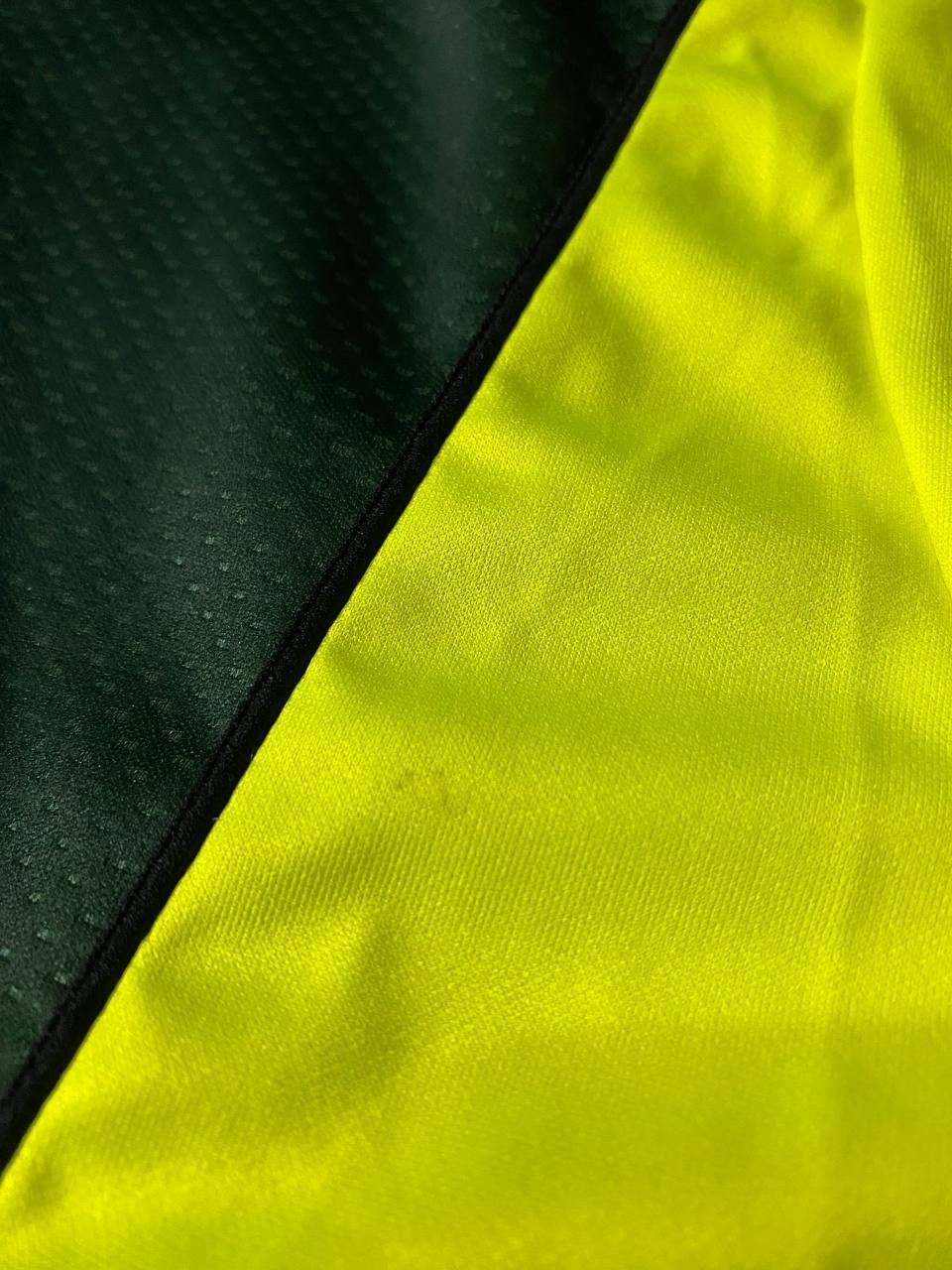 Reebok sporting Lisbon away 2001 Cristiano Ronaldo Size US L / EU 52-54 / 3 - 11 Thumbnail
