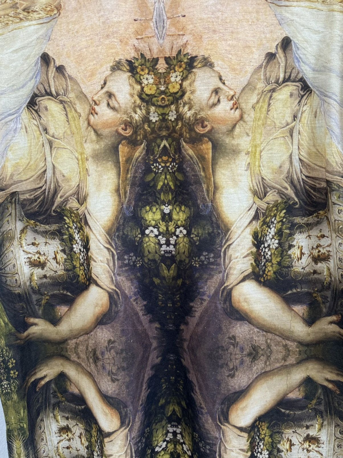 Japanese Brand Very crazy Renaissance painting T-shirt full print HYPE Y2K Size US L / EU 52-54 / 3 - 7 Thumbnail