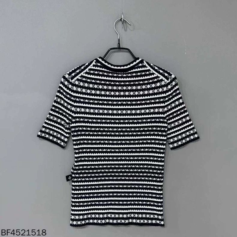 Louis Vuitton Louis Vuitton 25 new scalloped striped knitted short sleev Size XS / US 0-2 / IT 36-38 - 3 Thumbnail