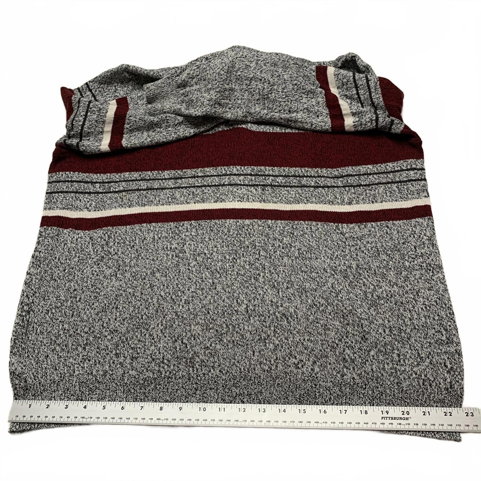 Croft & Barrow Croft & Barrow Men's XL Gray Burgundy Striped Sweater Cotton Size US XL / EU 56 / 4 - 7 Thumbnail