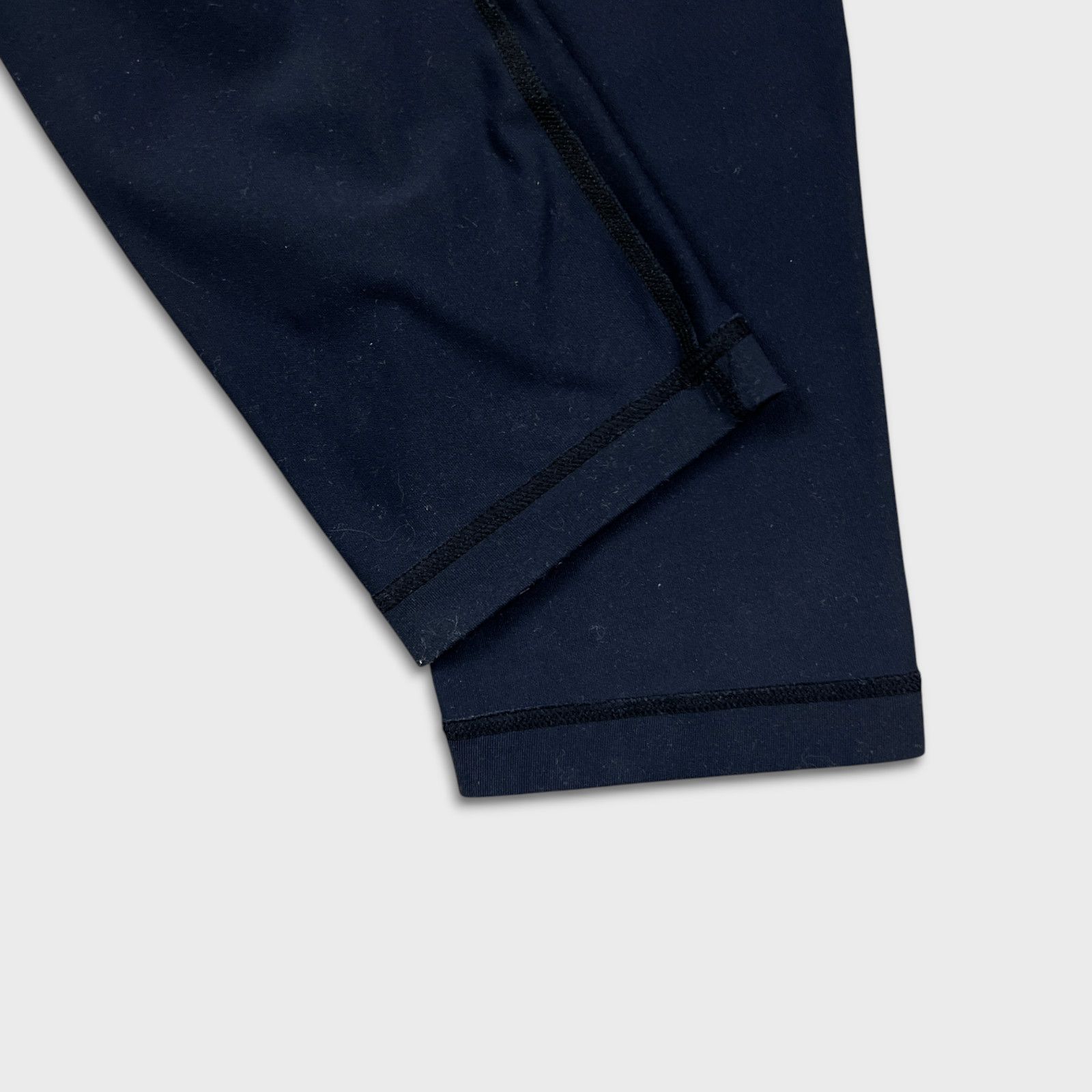 Lululemon Lululemon Wunder Under Crop Pants Athletic Yoga Leggings Size 27" / US 4 / IT 40 - 7 Thumbnail