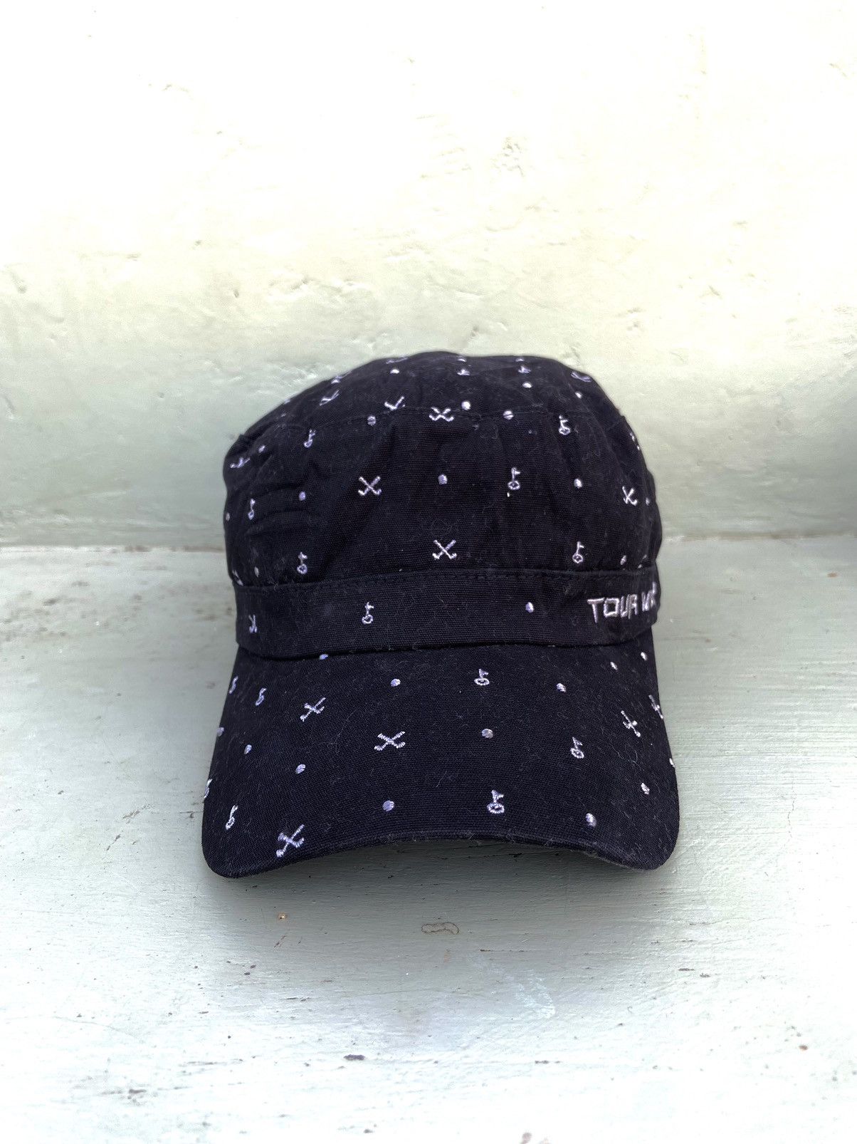 Le Grande Bleu (L.G.B.) 2000s Honma tour world full print patrol hat Size ONE SIZE - 3 Thumbnail