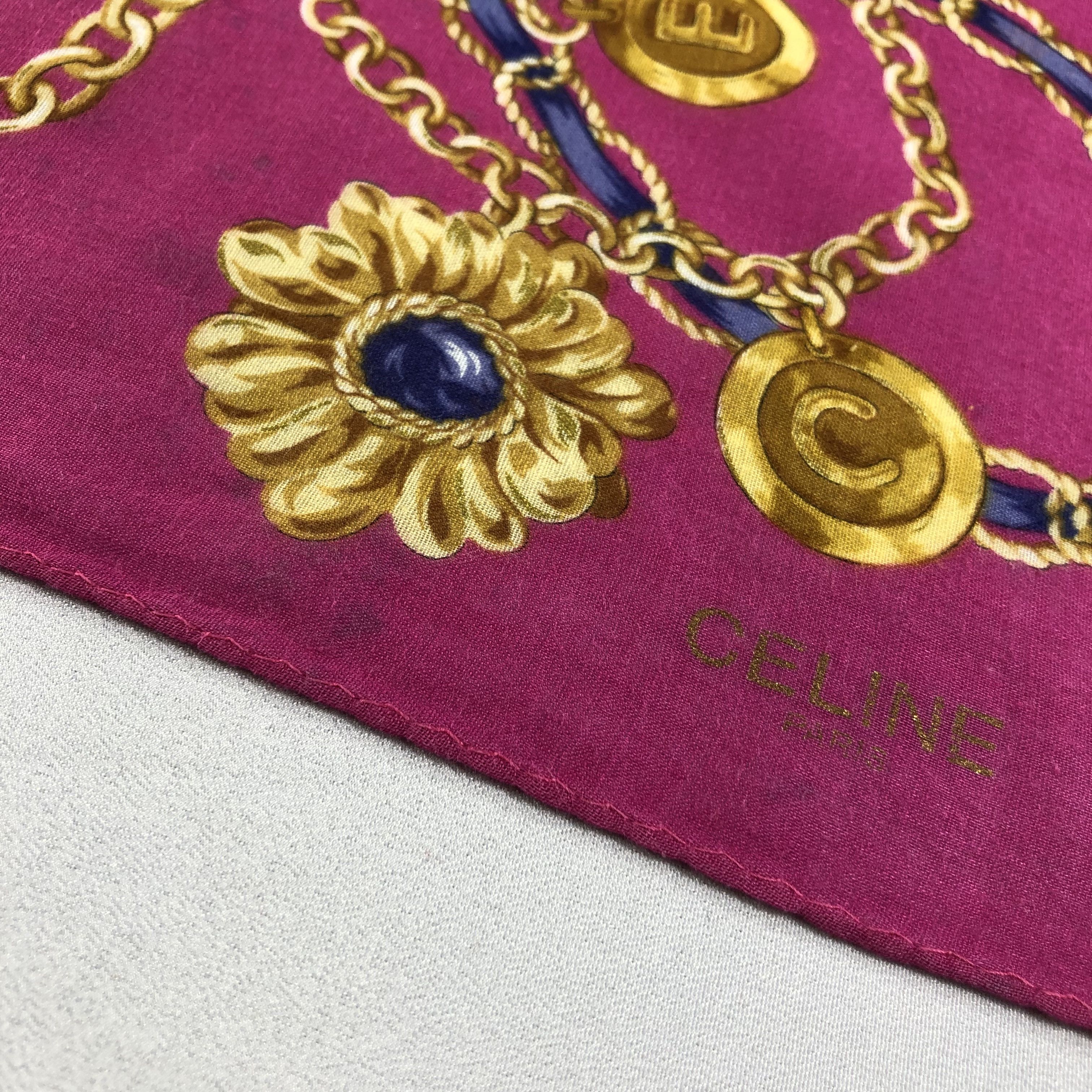 Celine Celine Gold Chains Handkerchief Neckerchief Bandana H2168 Size ONE SIZE - 5 Thumbnail