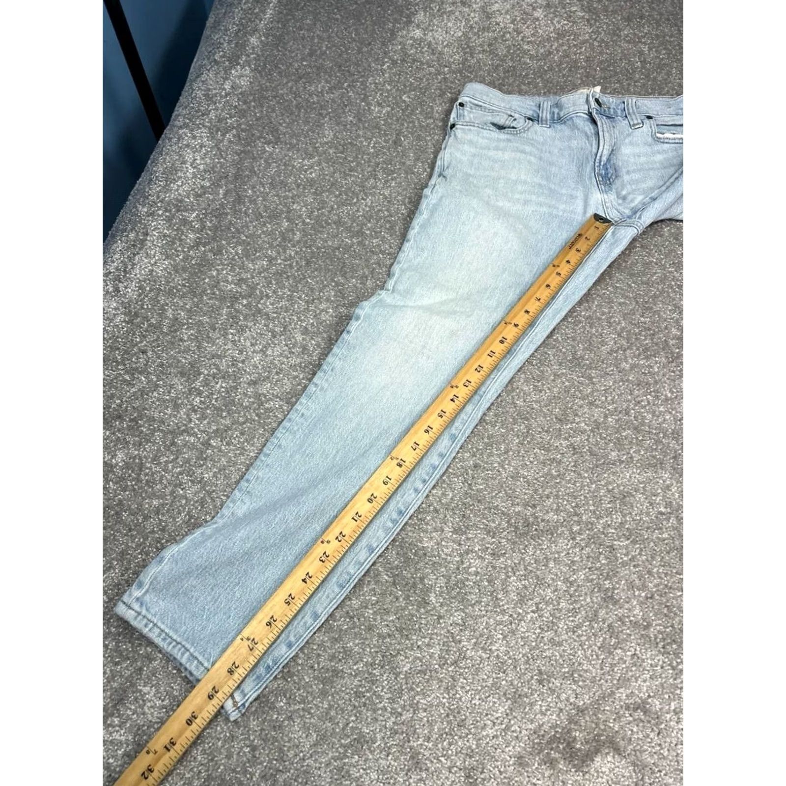 Madewell Madewell Jeans Womens 32 Blue Denim Slim Straight 32x29 Distressed Button Zip Mid Rise 5-Pocket Cotton Spandex Size 24" / US 00 / IT 34 - 2 Thumbnail