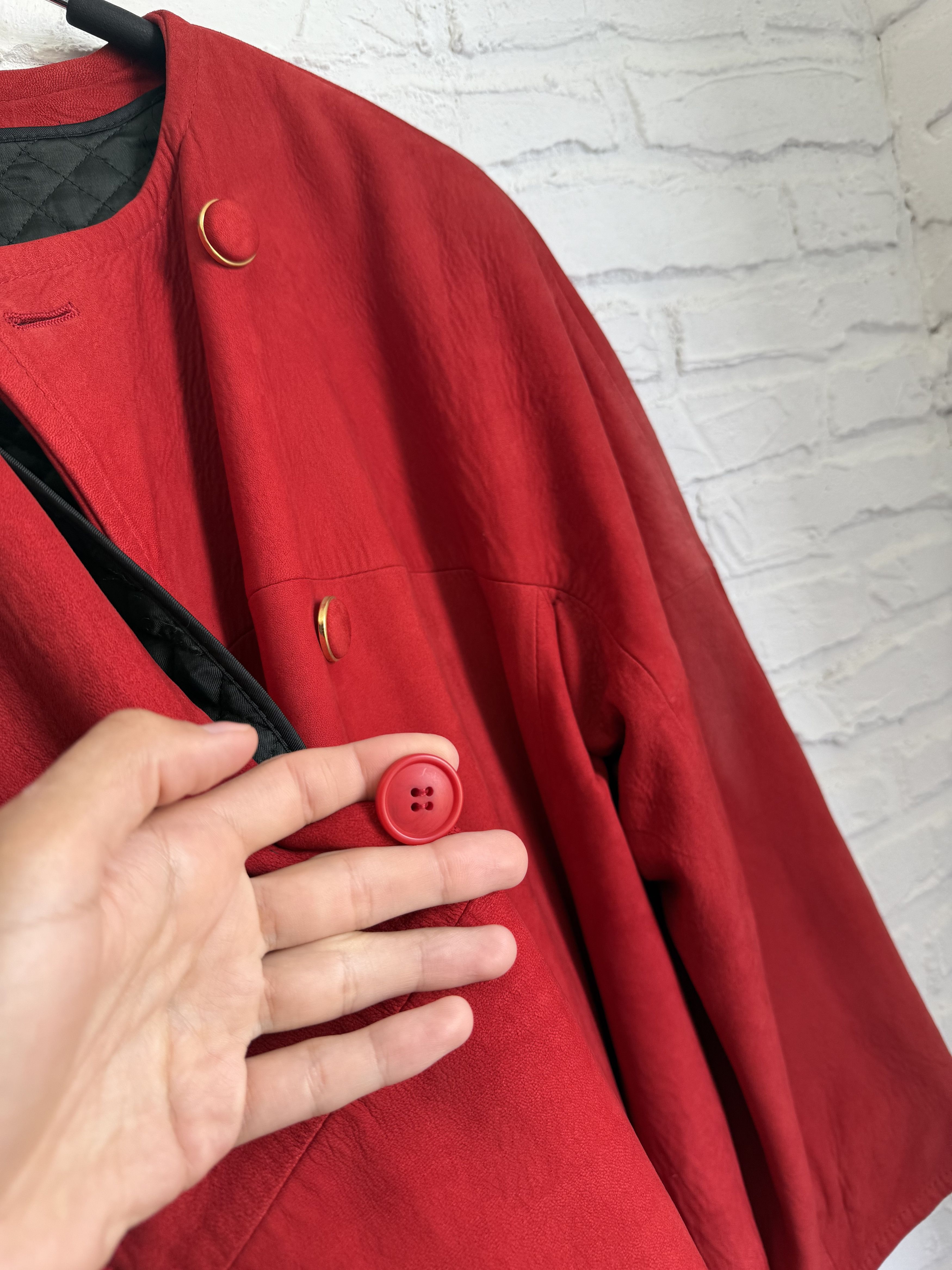 Gianfranco Ferre Vintage 80s Gianfranco Ferre red leather cape jacket Size ONE SIZE - 14 Thumbnail