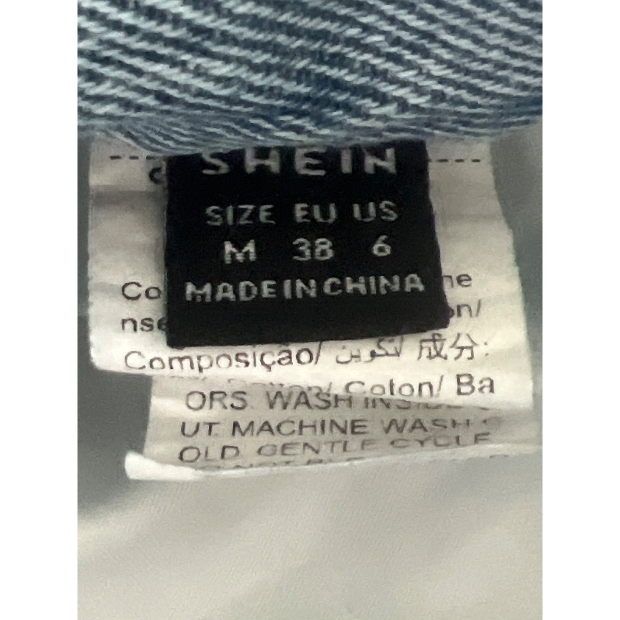 Shein Shein Light Wash Distressed High-Waisted Jeans Destroyed Hol Size 28" / US 6 / IT 42 - 5 Thumbnail