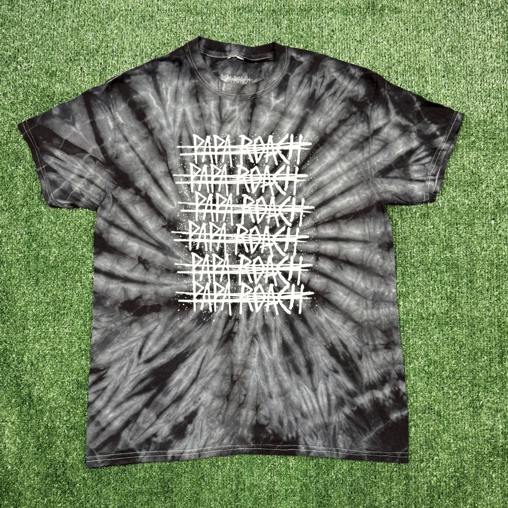 Vintage Paparoach Rock Band Tee Shirt Men's M Gray Tie Dye Graphic Short Sleeve Size US M / EU 48-50 / 2 - 2 Thumbnail