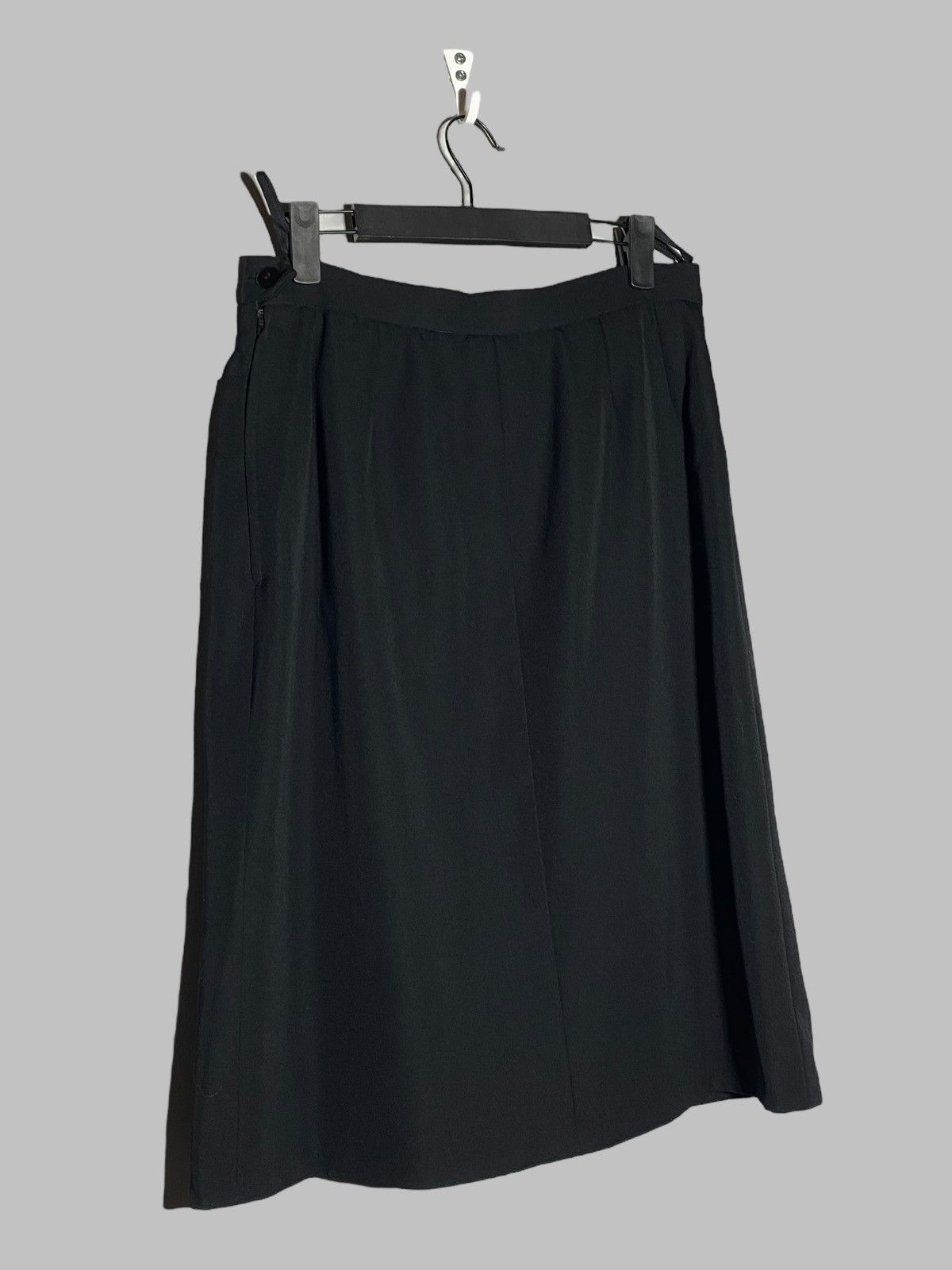 Yves Saint Laurent Vintage 90s Yves Saint Laurent Tuxedo Crop Jacket & Skirt Size L / US 10 / IT 46 - 19 Thumbnail