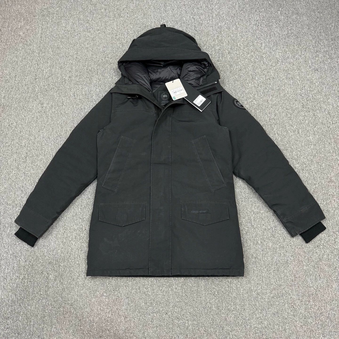 Canada Goose Canada Goose Langford Black Label Gray M NWT puffer Size US M / EU 48-50 / 2 - 1 Thumbnail