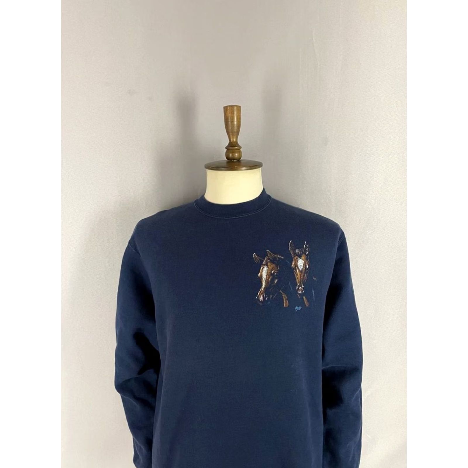 Vintage Oneita Mens Sweater Navy Cotton Long Sleeve Crew Neck Pullover Size L Size US L / EU 52-54 / 3 - 4 Thumbnail