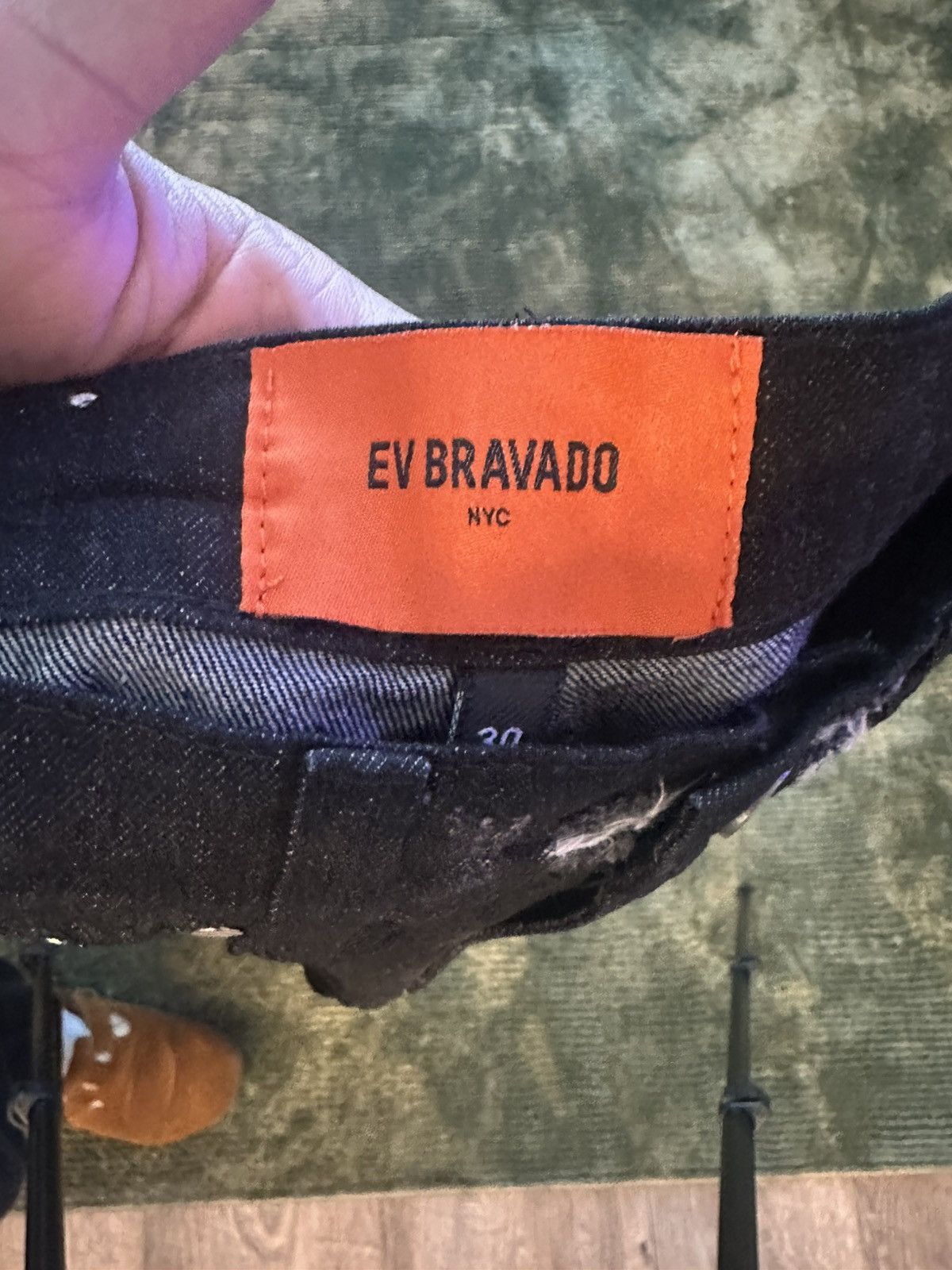 Ev Bravado × Who Decides War “Do You Think I’m Crazy” Denim Size US 30 / EU 46 - 2 Thumbnail