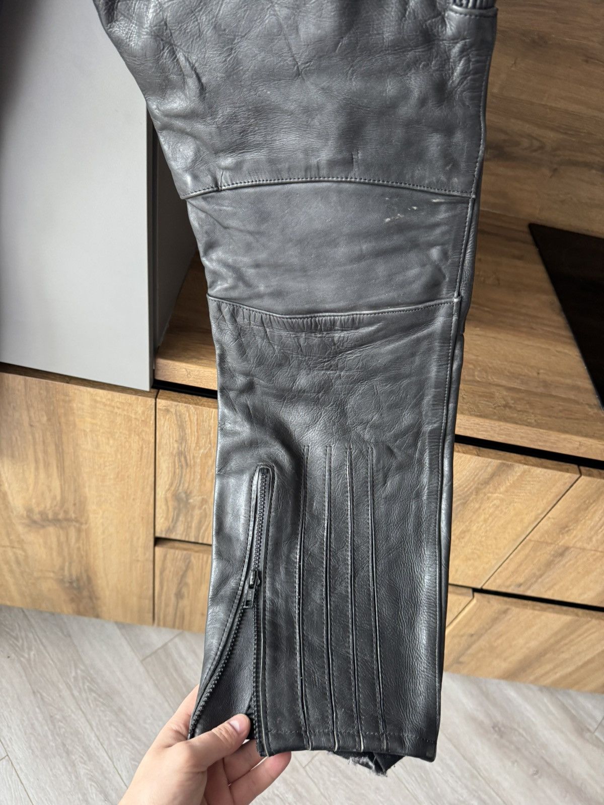 Japanese Brand Vintage Leather Motorcycle Biker Pants Size US 38 / EU 54 - 12 Thumbnail