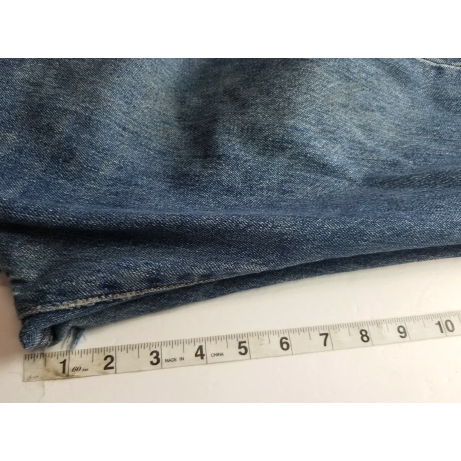 Levi's VINTAGE Levi’s 501 Jeans Mens 32x32 Denim Distressed 90s USA Size US 32 / EU 48 - 4 Thumbnail