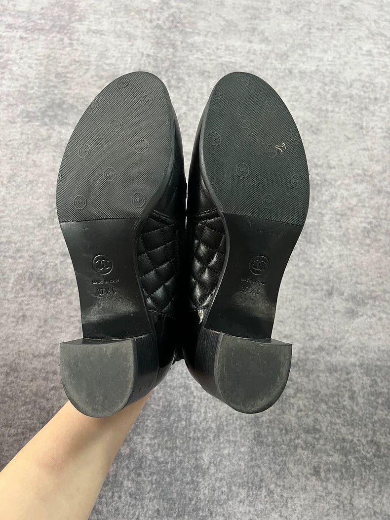 Chanel Chanel Black Gold Chain Ankle Boots Size US 7.5 / EU 40-41 - 9 Thumbnail