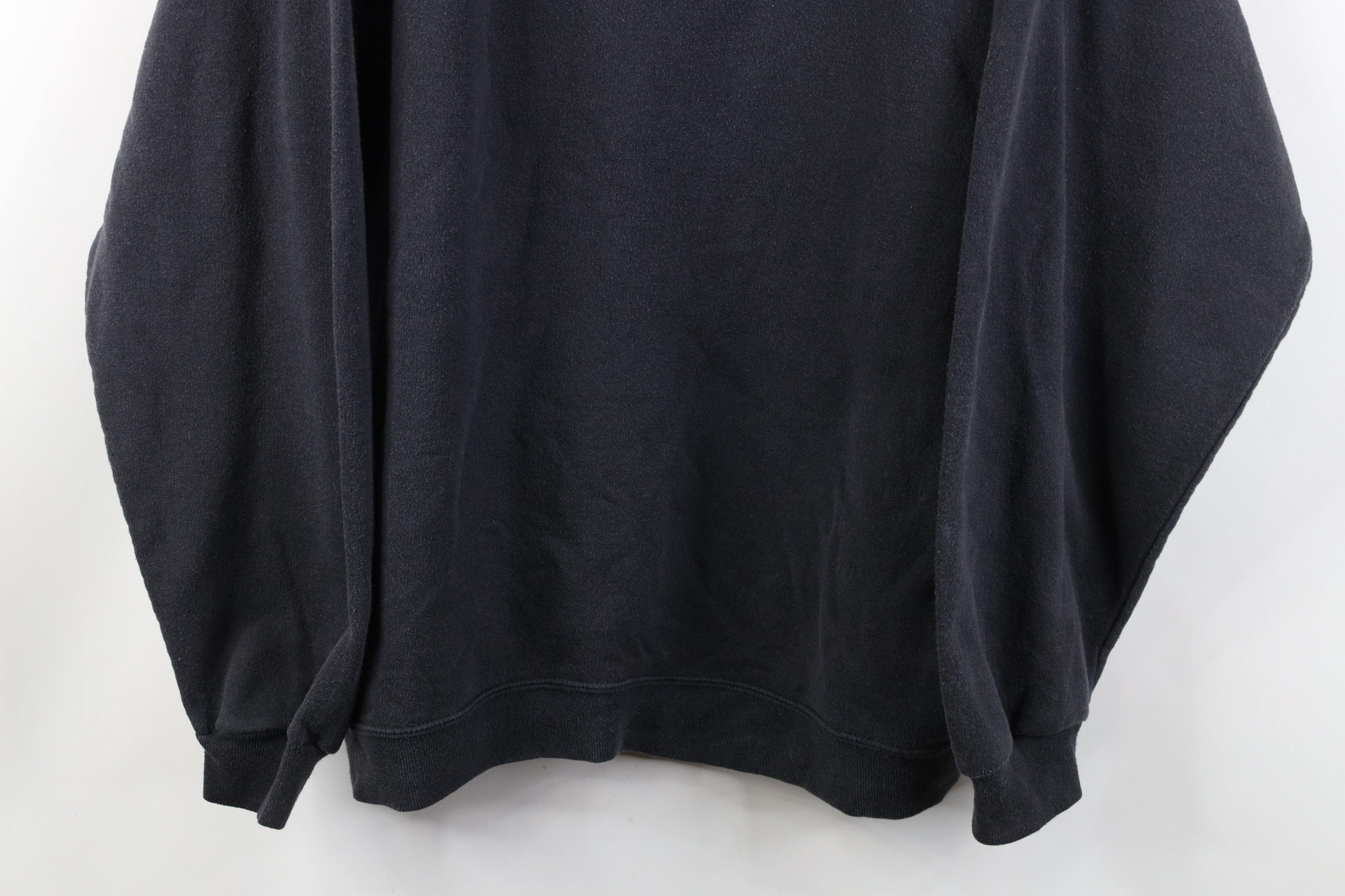 Vintage Vintage 90s Streetwear Faded Blank Crewneck Sweatshirt Black Size US XXL / EU 58 / 5 - 3 Thumbnail