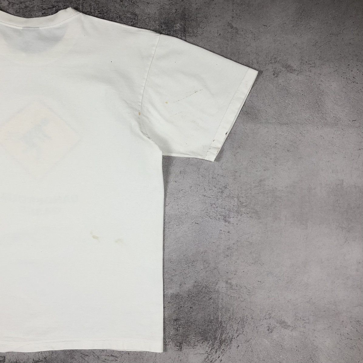 Vintage Vintage Dangerous Gases Fart Tee Size US L / EU 52-54 / 3 - 17 Thumbnail