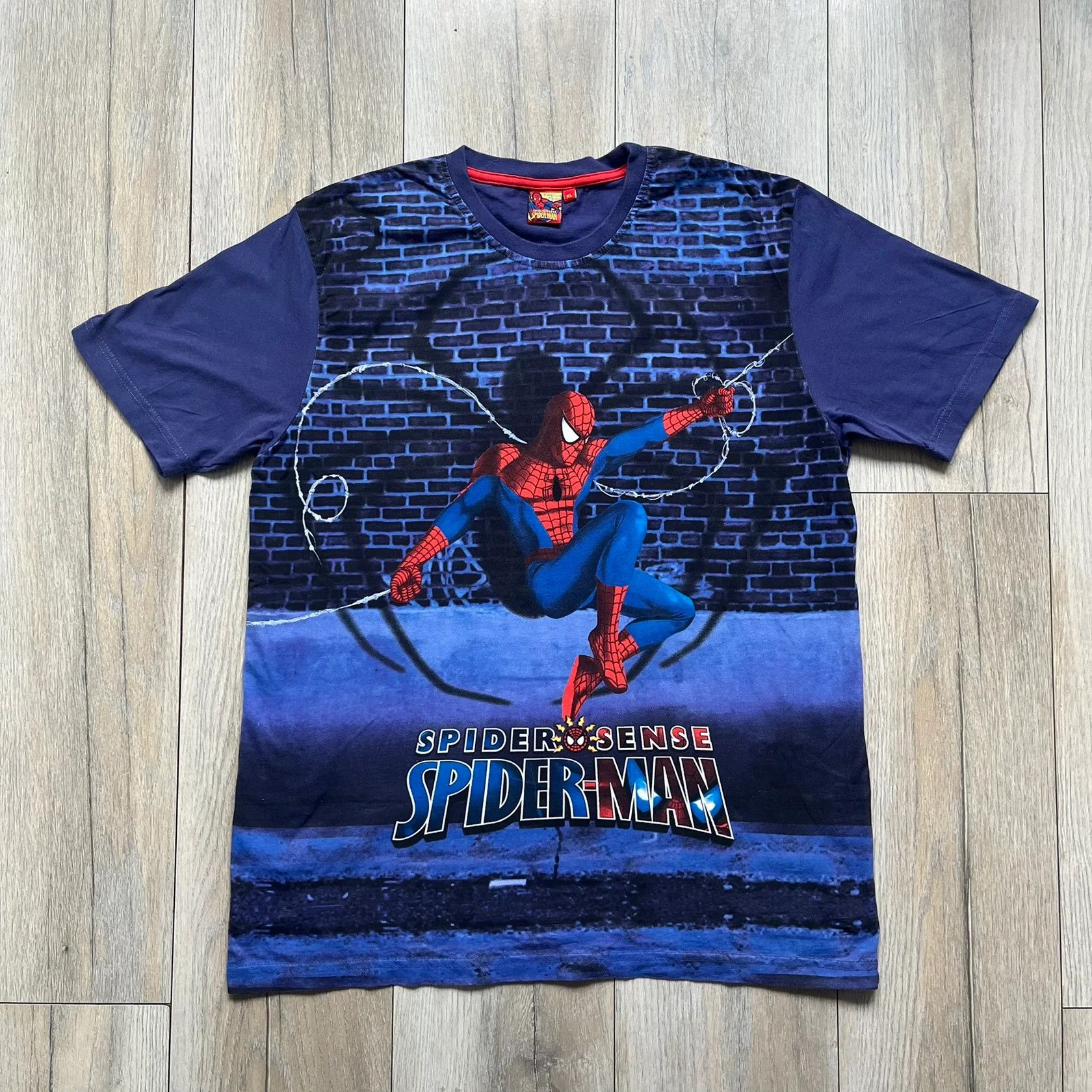 Marvel Comics Spider-man Spider sense 2010 AOP Tee Size US XL / EU 56 / 4 - 1 Thumbnail